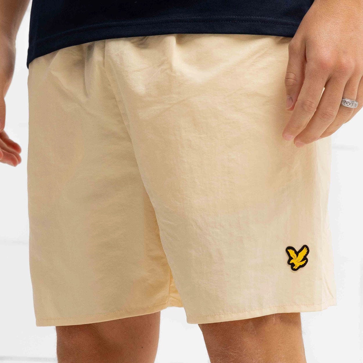 Lyle & Scott Branded Swim Shorts Geel