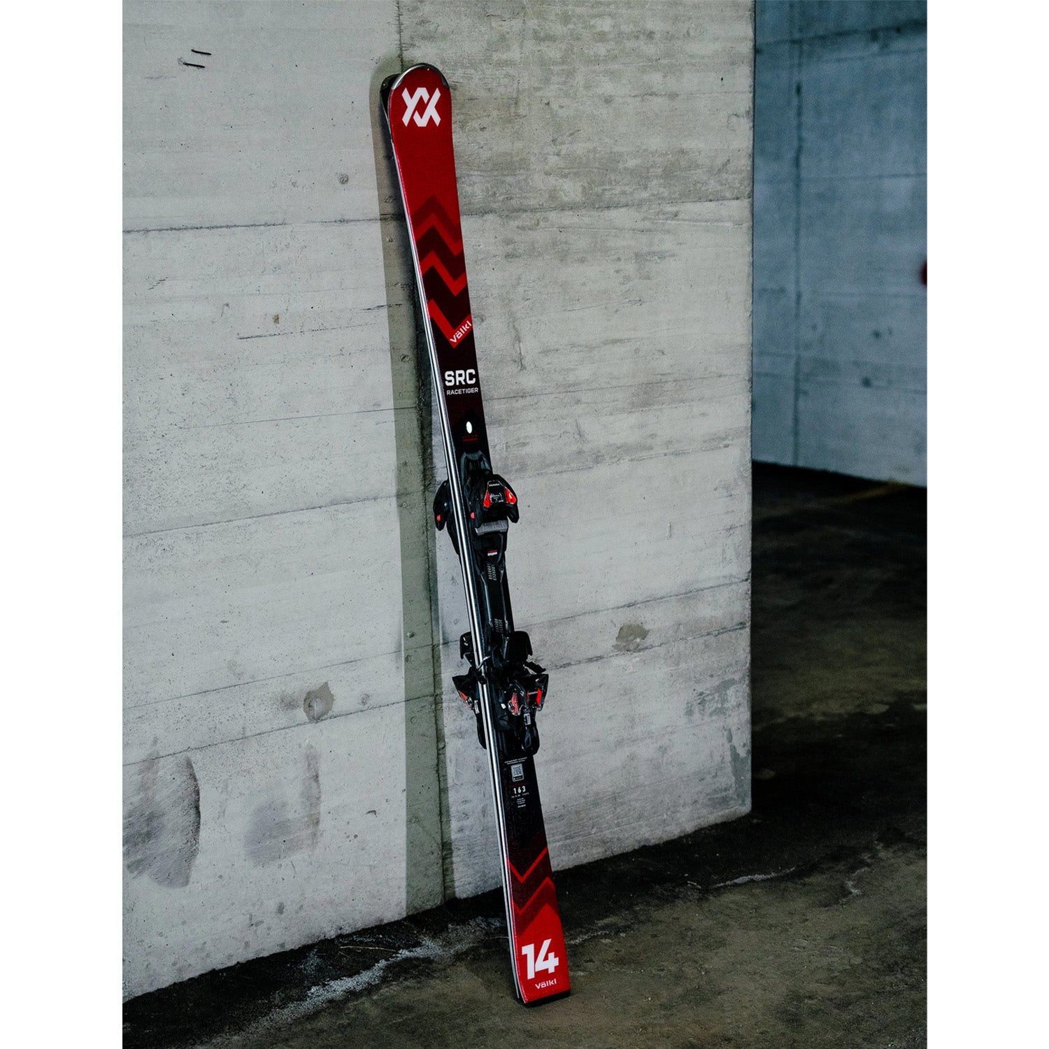 Völkl Racetiger SRC Vmotion