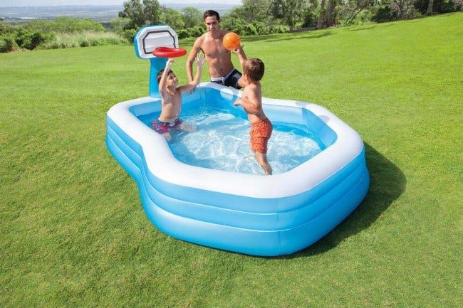 Intex SWIM CENTER WITH SHOOTIN HOOP