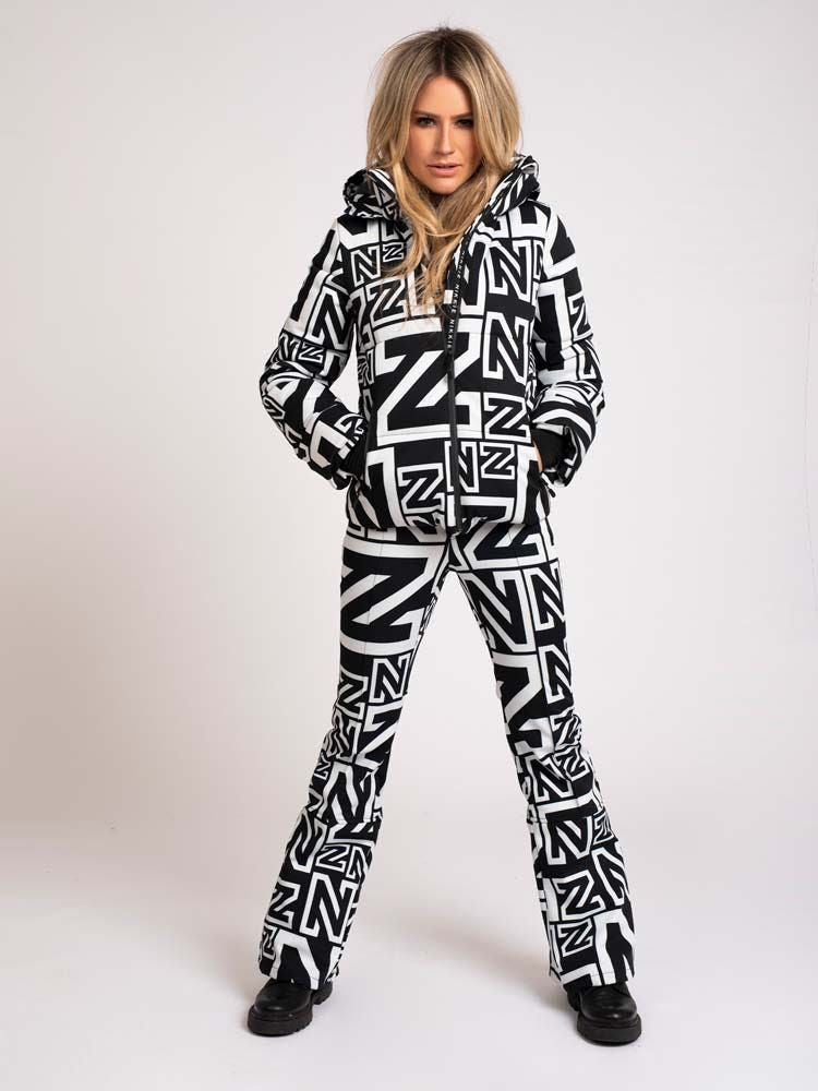 NIKKIE Logo Mix Pants