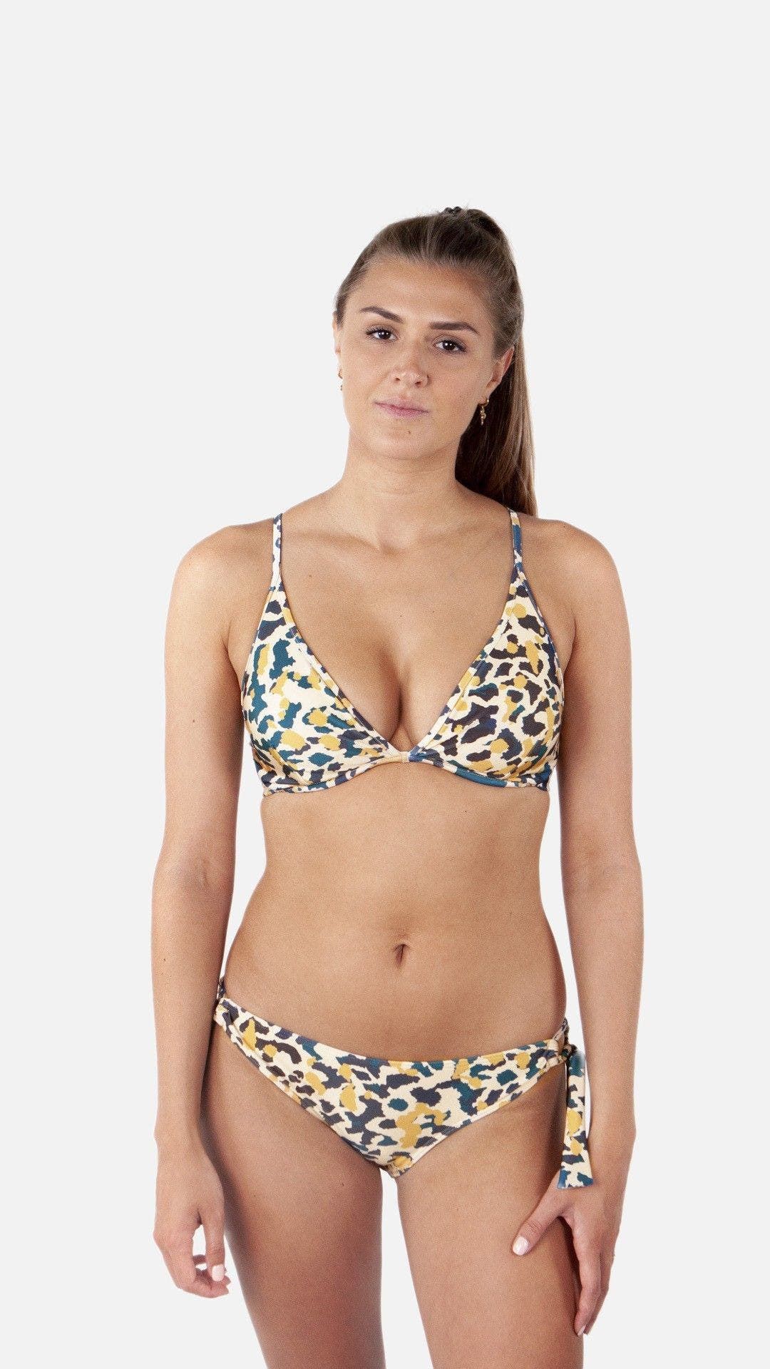 Barts Limea Wire Triangle