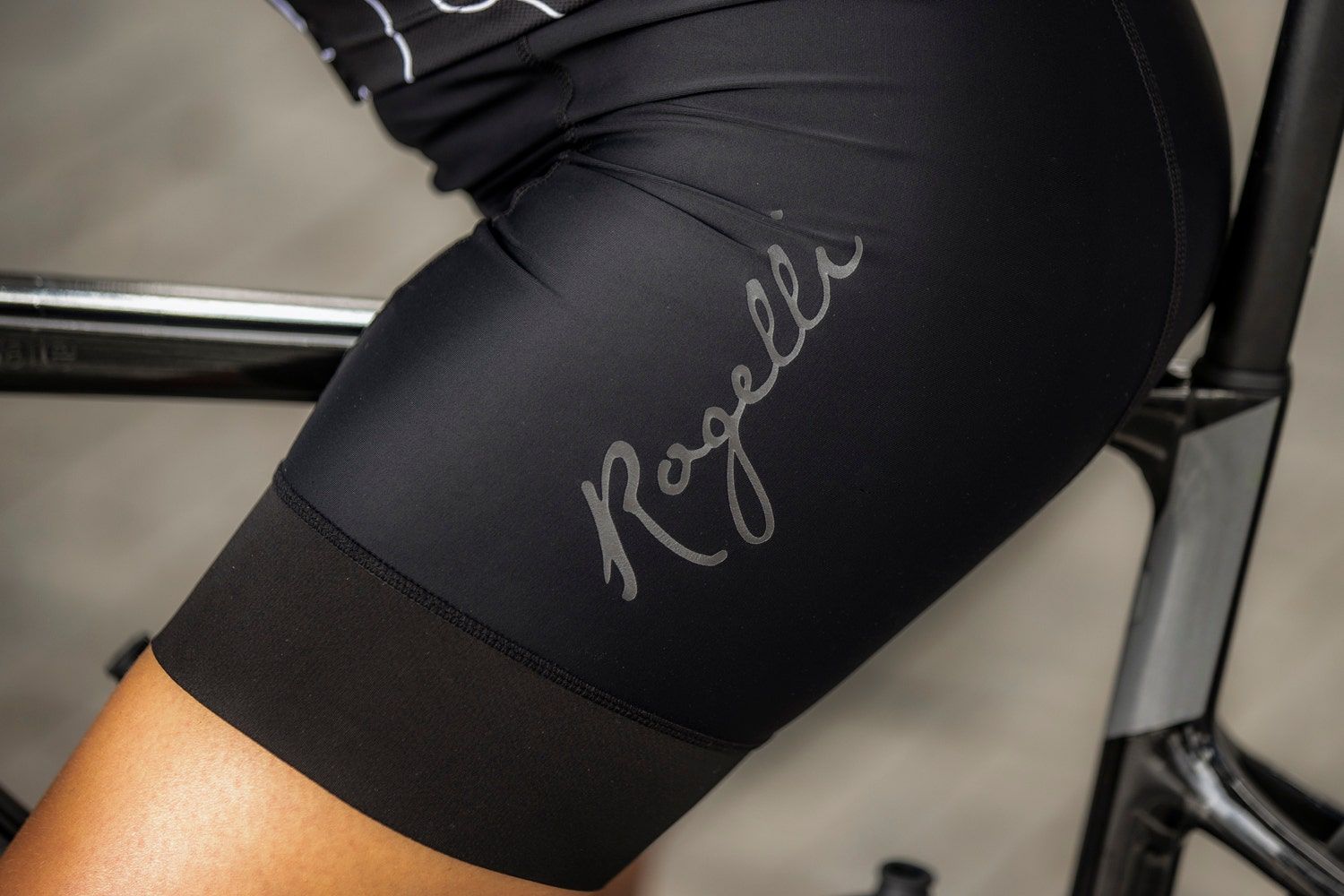 Rogelli Essential Short