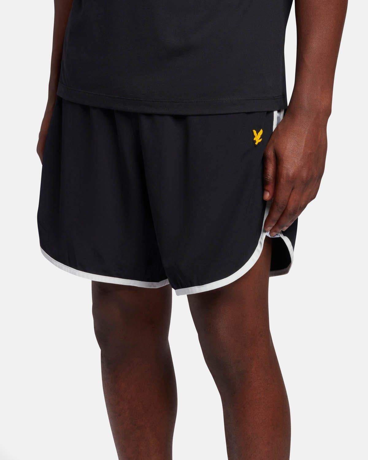 Lyle & Scott Flyer Shorts
