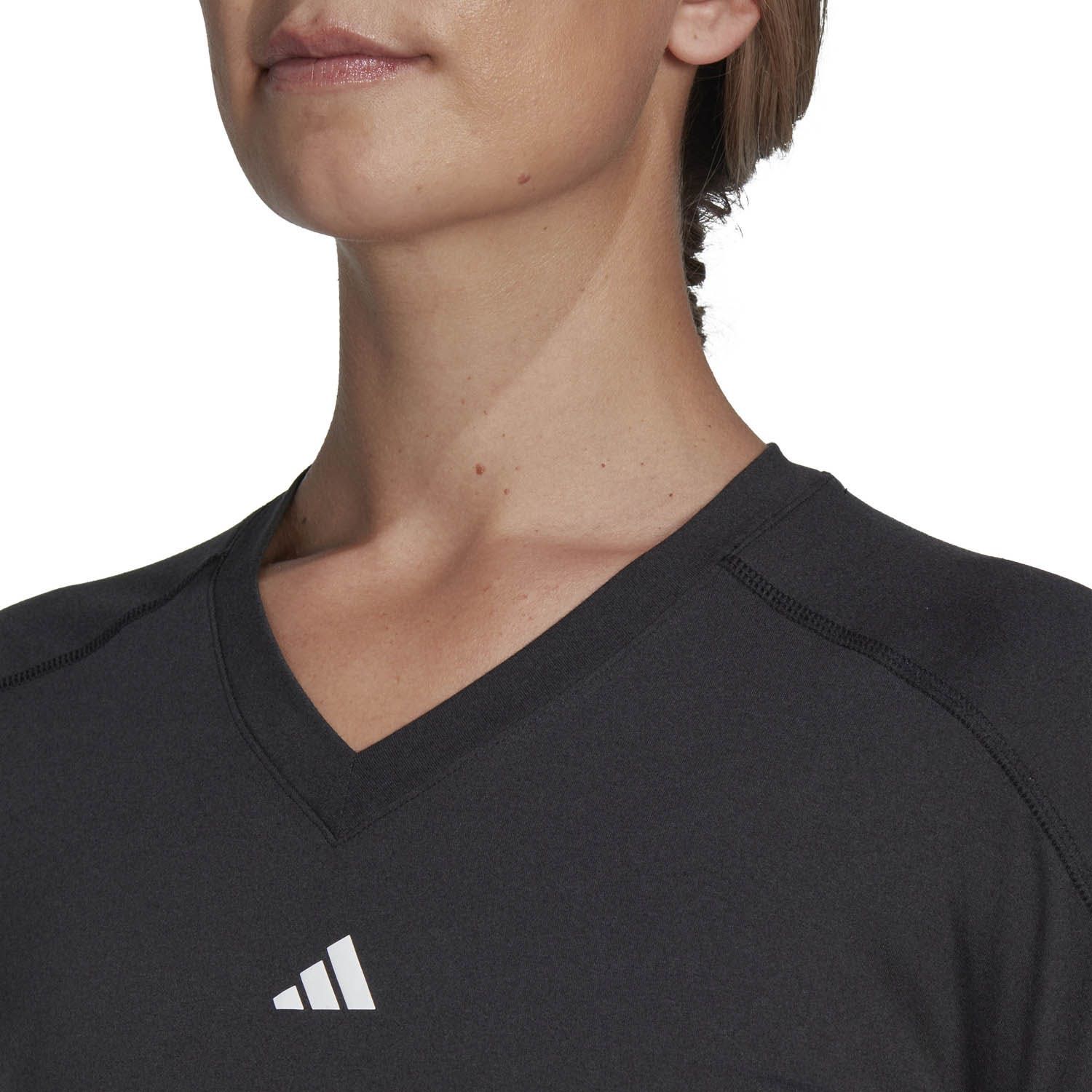 adidas AEROREADY Train Essentials Minimal Branding V-hals T-shirt