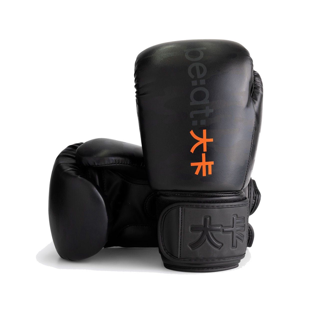 be:at: Boxing Gloves