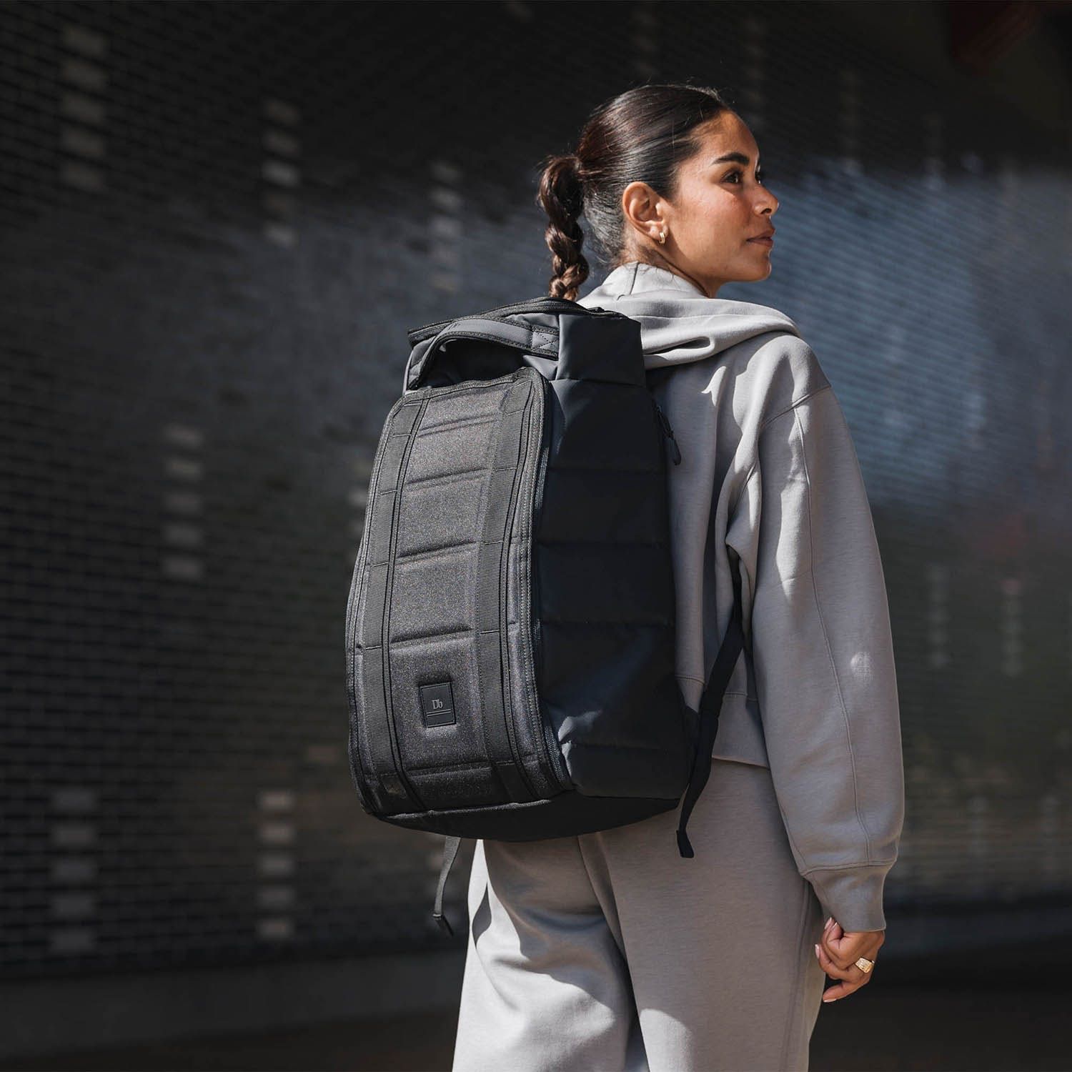 DB Hugger Backpack 25L
