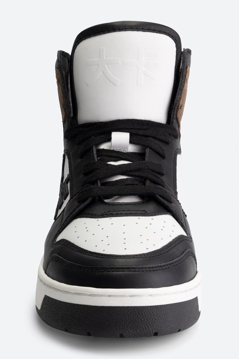 be:at: Kobe Sneaker