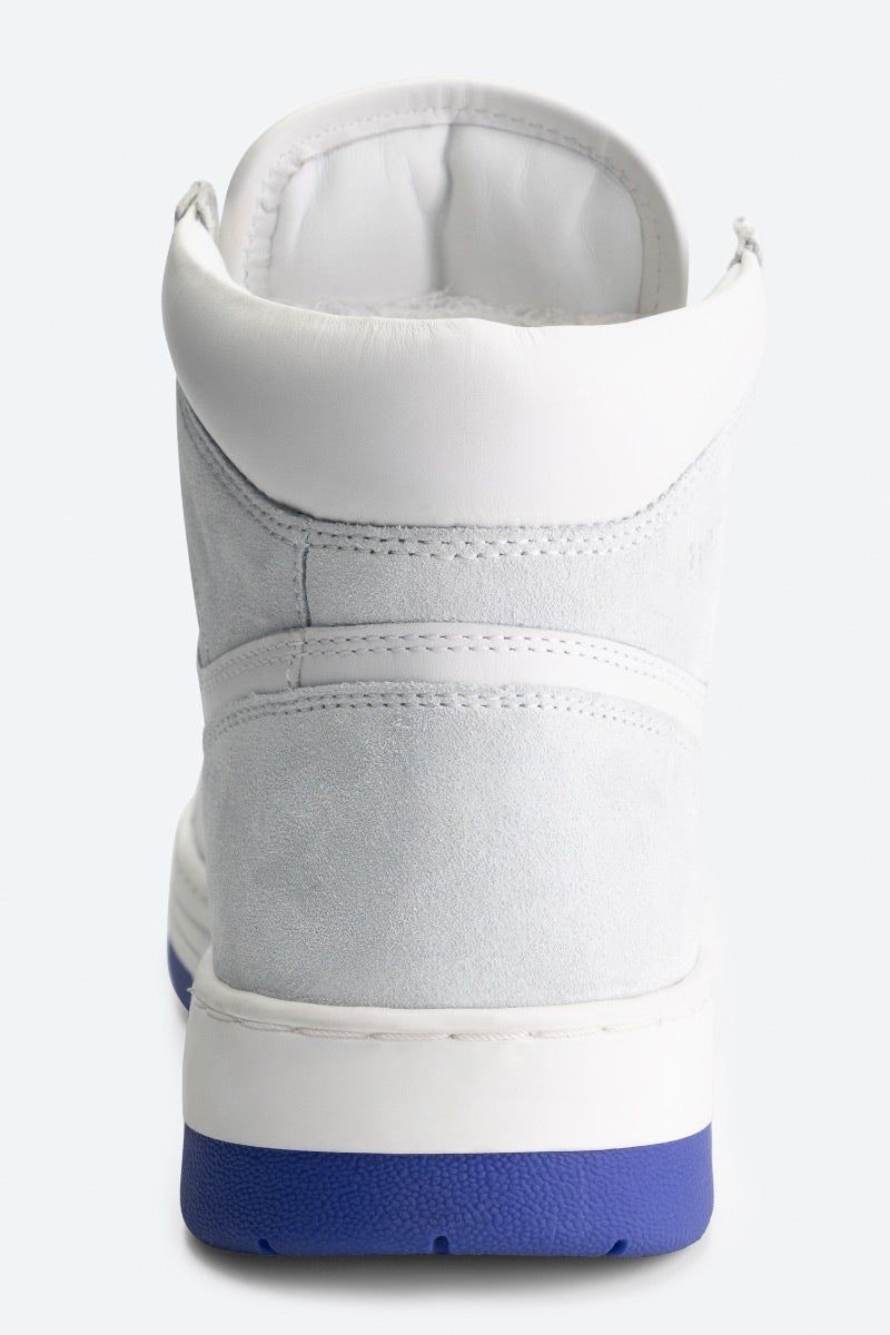 be:at: Kobe Sneaker