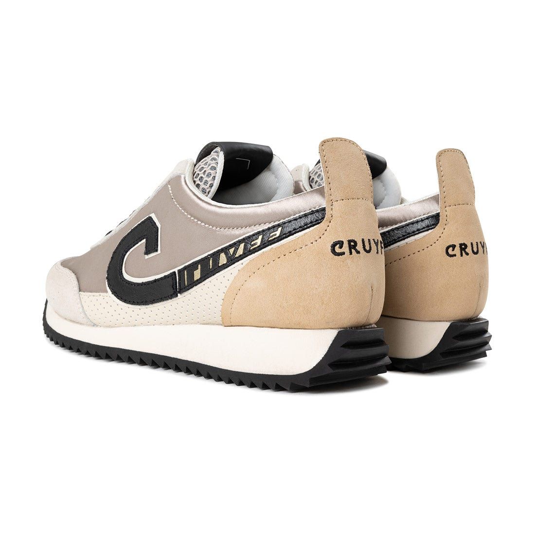 Cruyff Domenica Walk