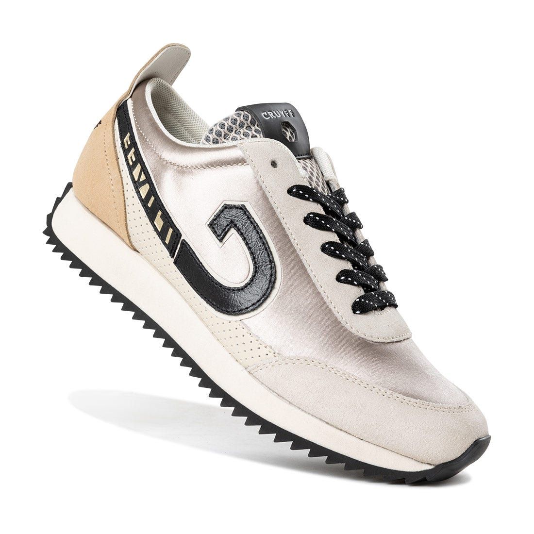 Cruyff Domenica Walk