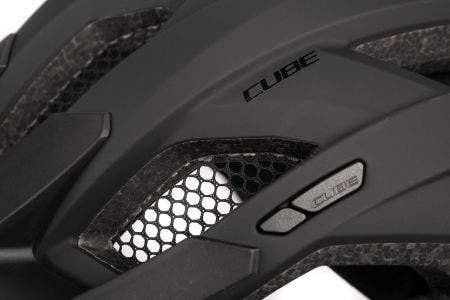 Cube Helmet Pathos