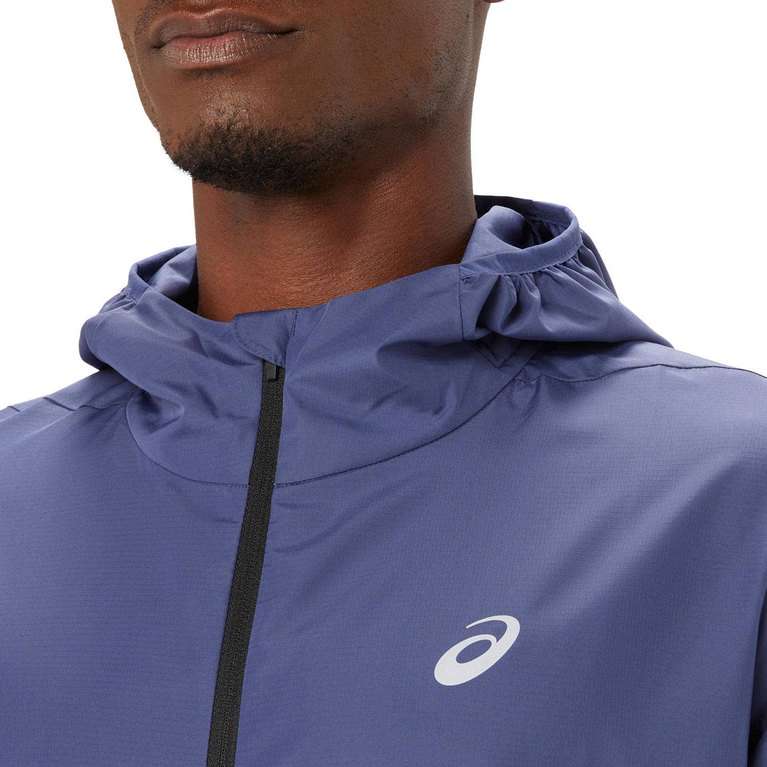 ASICS Accelerate Light Jacket