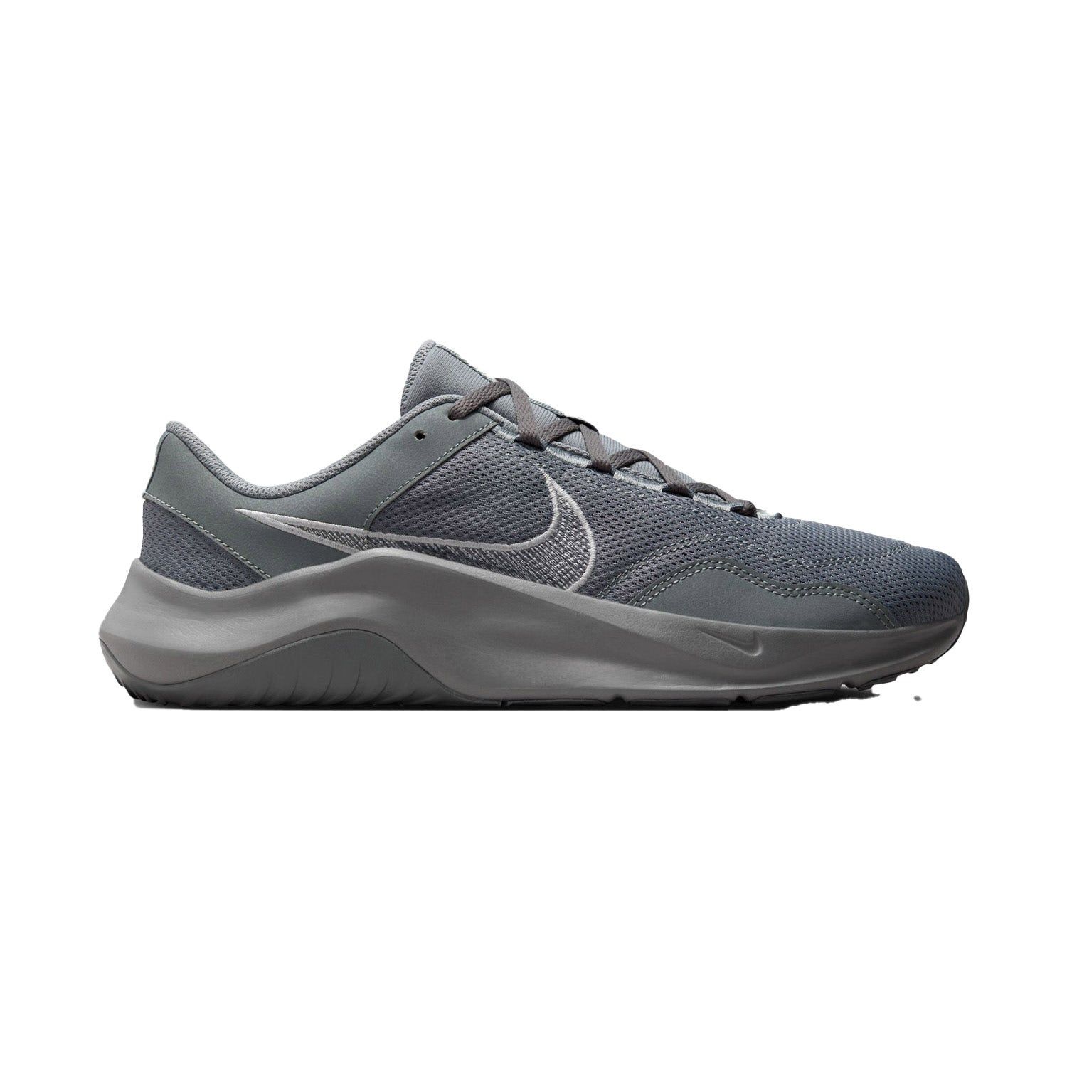 Nike Legend Essential 3