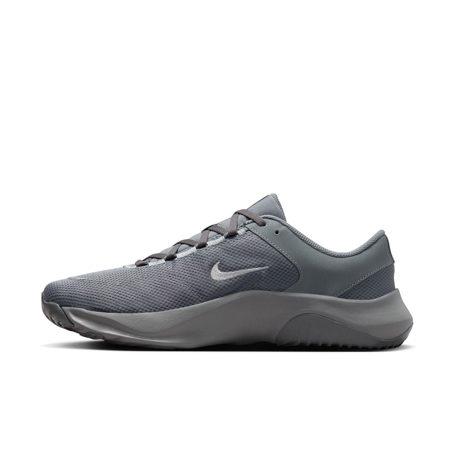 Nike Legend Essential 3