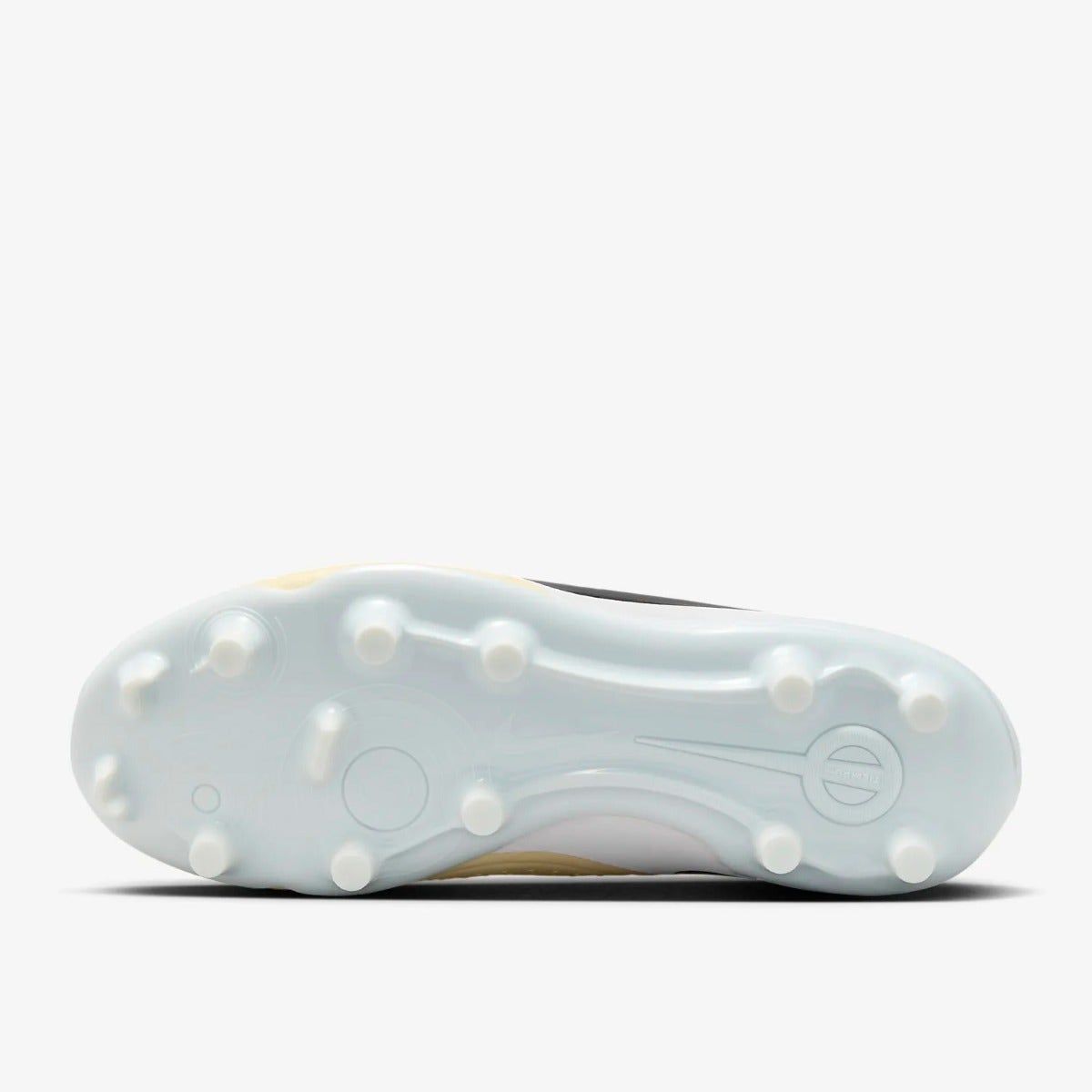 Nike Jr. Tiempo Legend 10 Academy MG