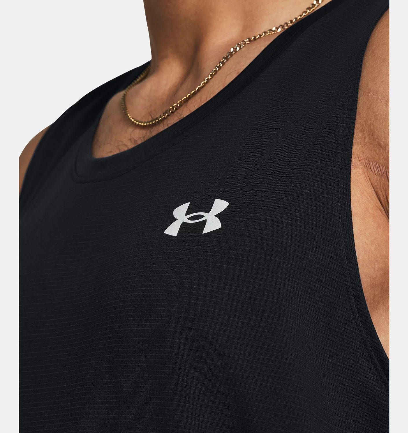Under Armour Launch Hemd