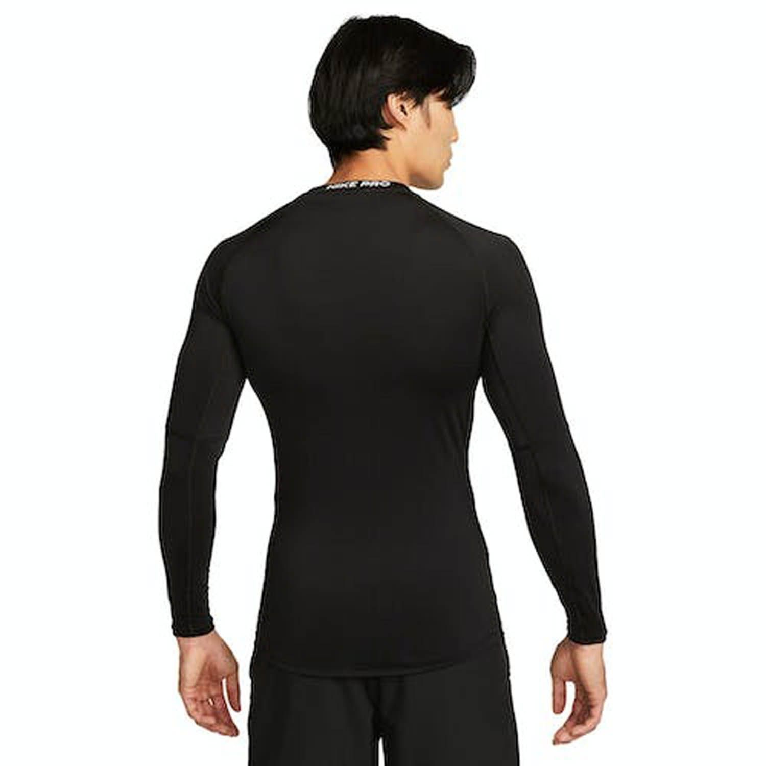 Nike  Pro Dri-FIT Tight Fit shirt 