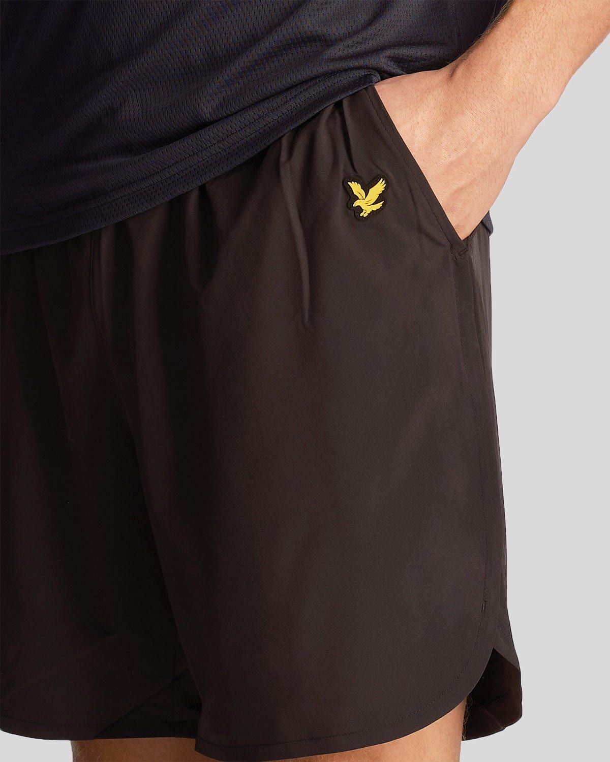 Lyle & Scott Stretch Training Short