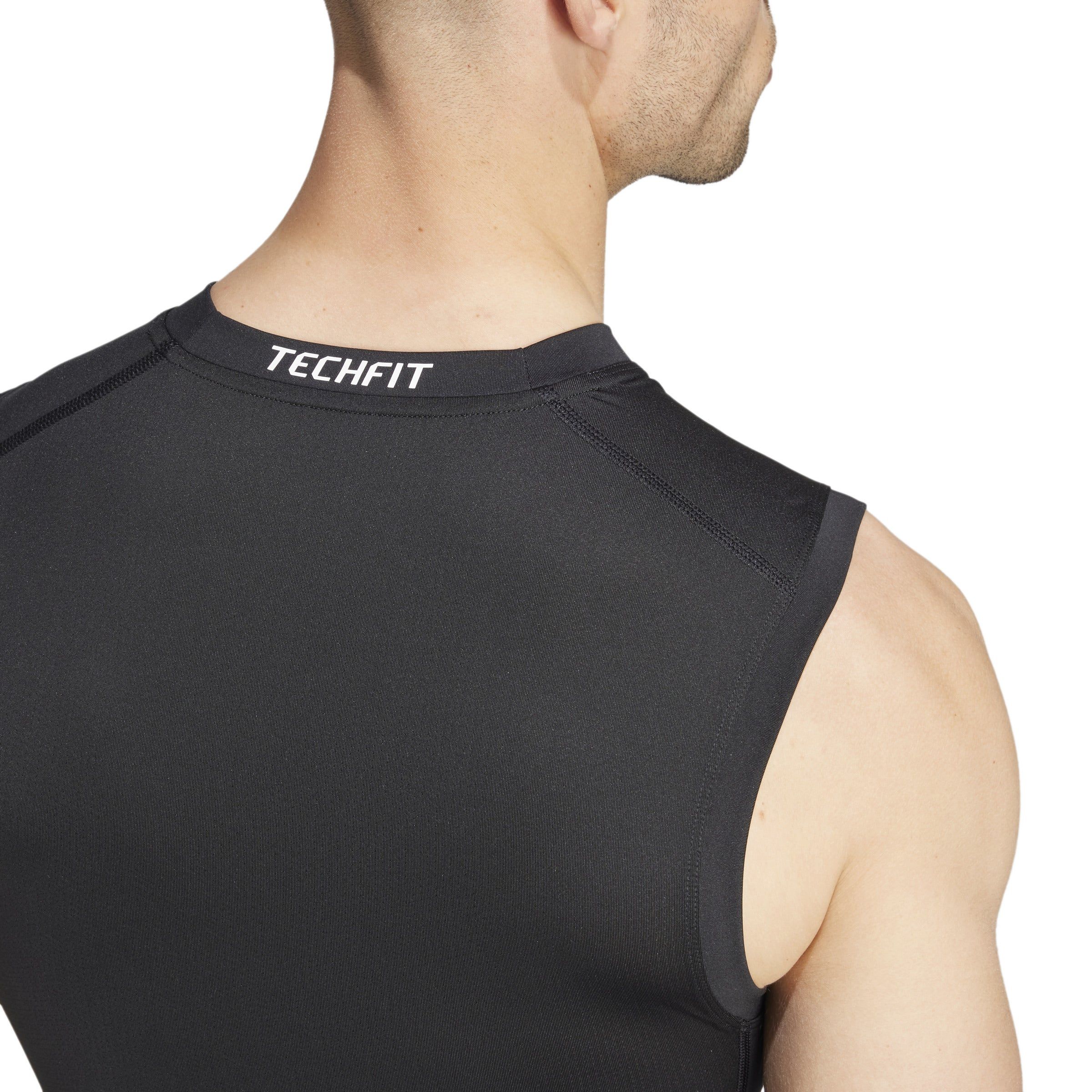 adidas TECHFIT Compression Training Mouwloos Shirt
