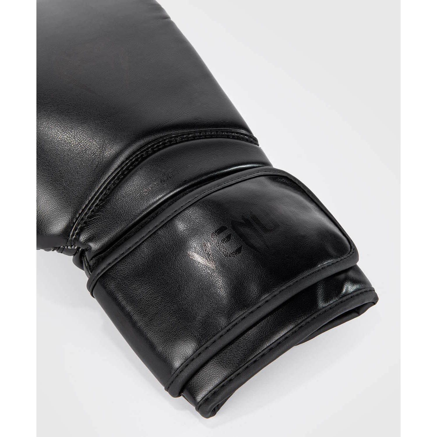 Venum Contender 1.5