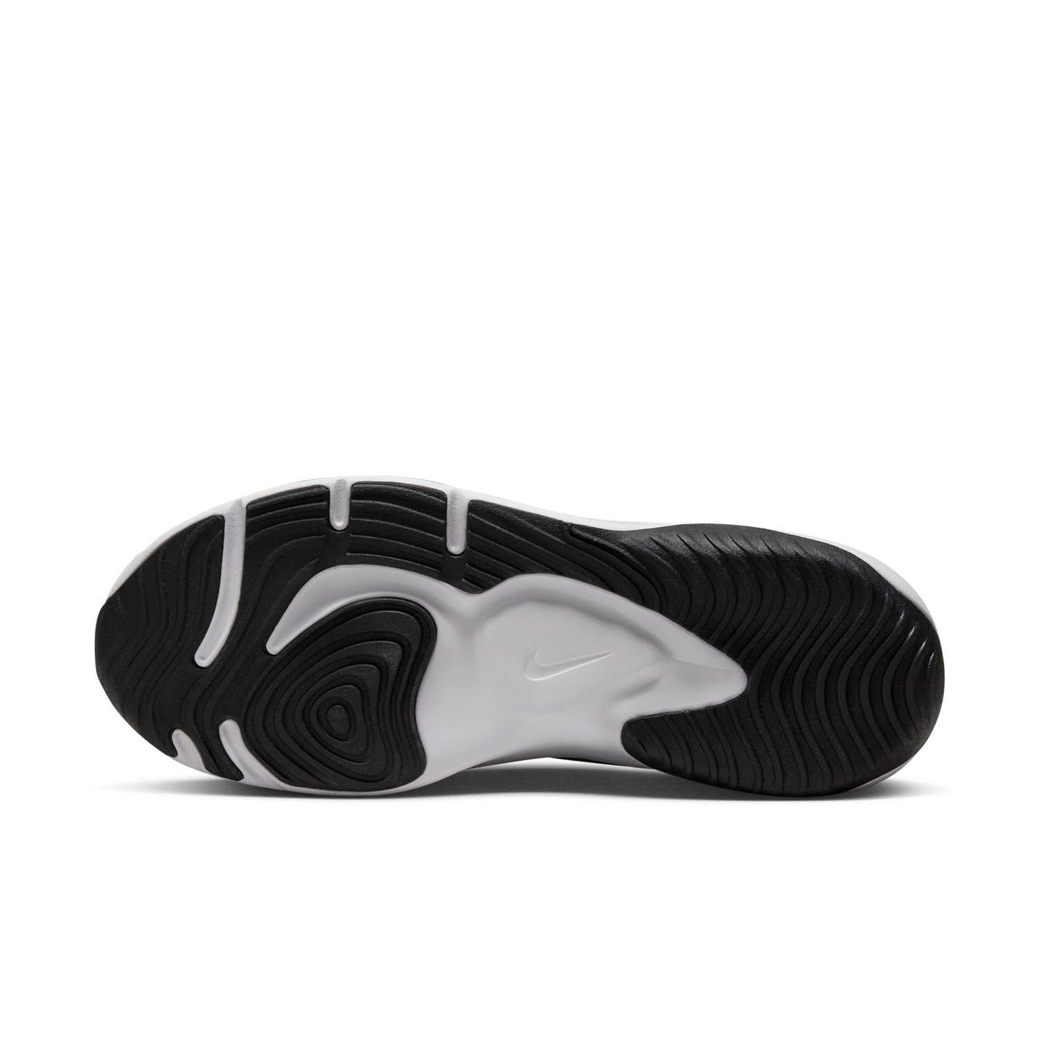 Nike Legend Essential 3 Next Nature