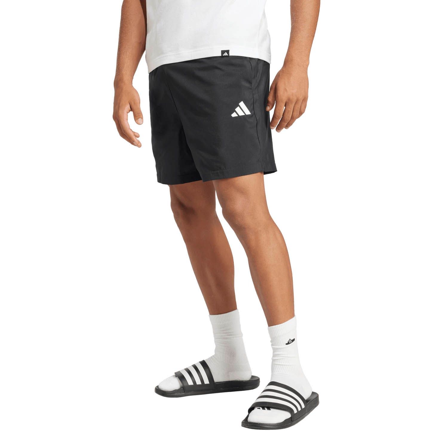 adidas Essentials 3-Stripes Chelsea Short	