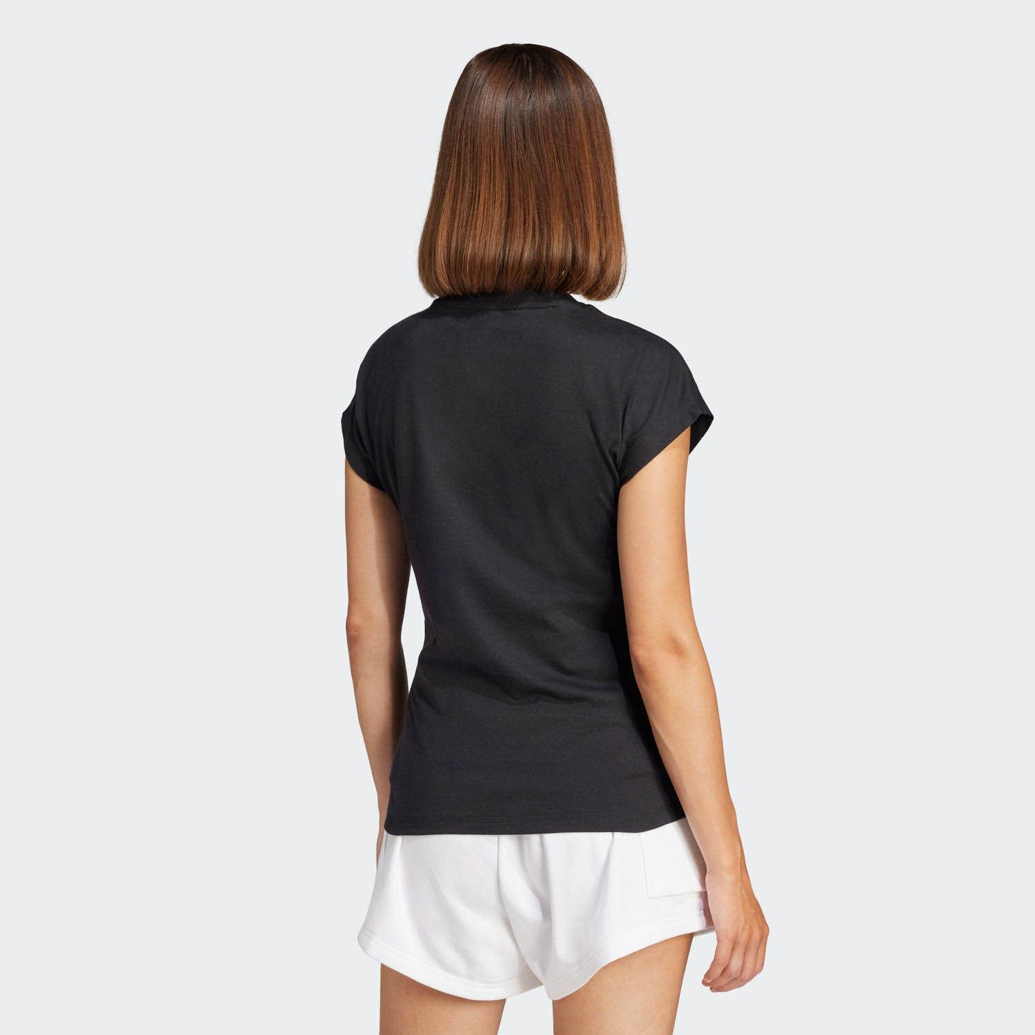 adidas  Essentials Linear Cotton T-shirt