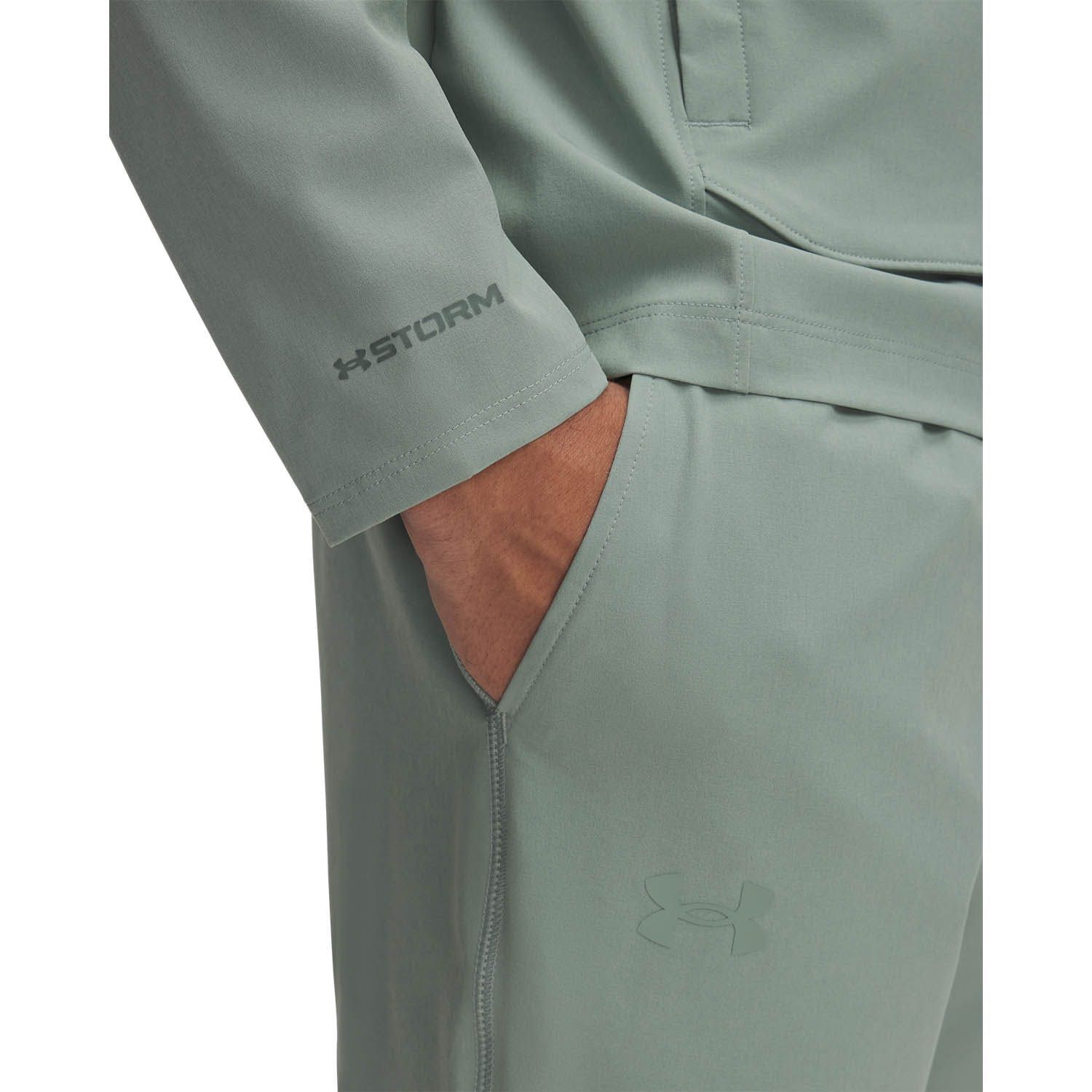 Under Armour OutRun The Storm Jack