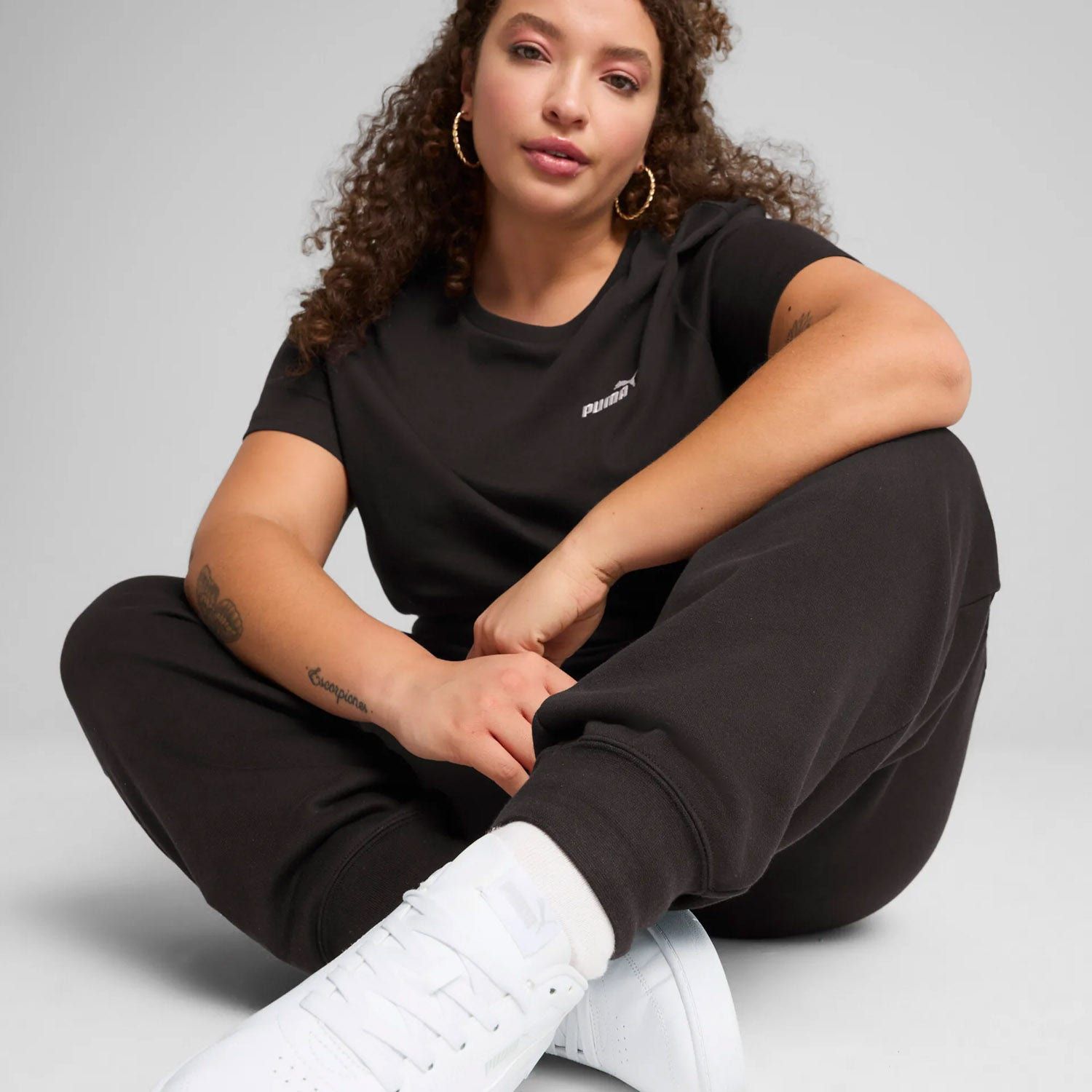 PUMA Essential Small No. 1 Logo Comfort High-Waist Sweatpants Dames