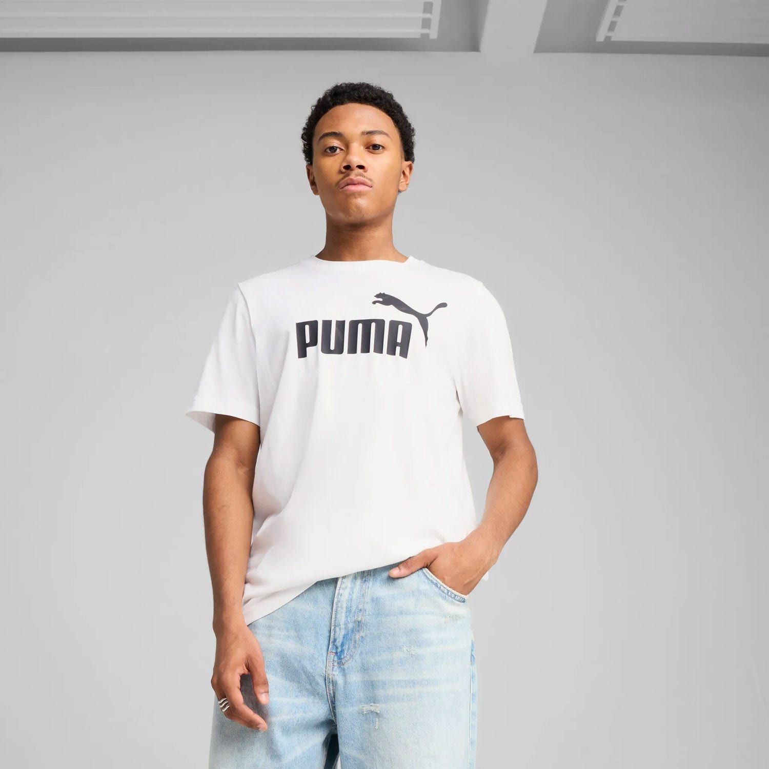 PUMA Essentials nr. 1-logo Tee