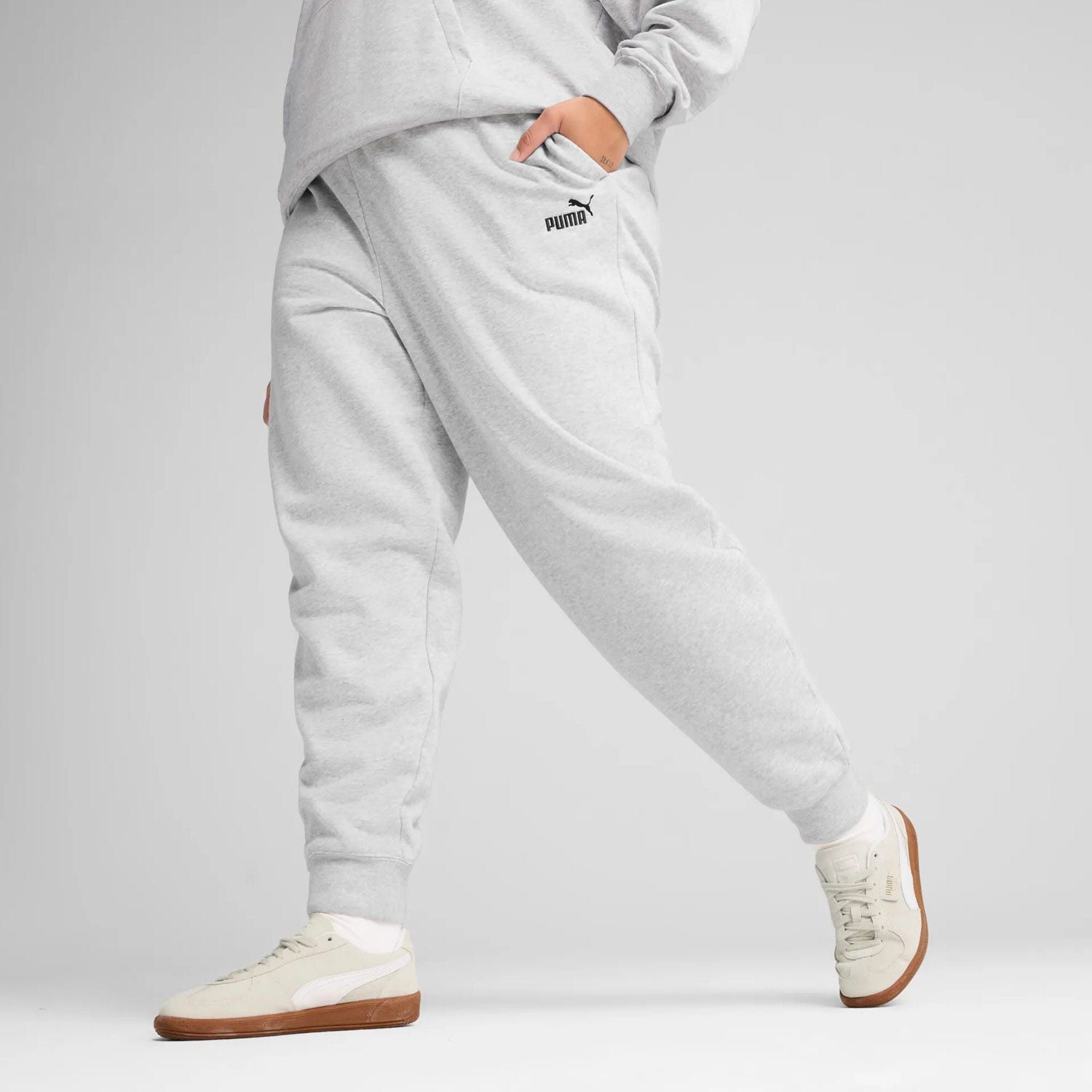 PUMA Essential Small No. 1 Logo Comfort High-Waist Sweatpants Dames