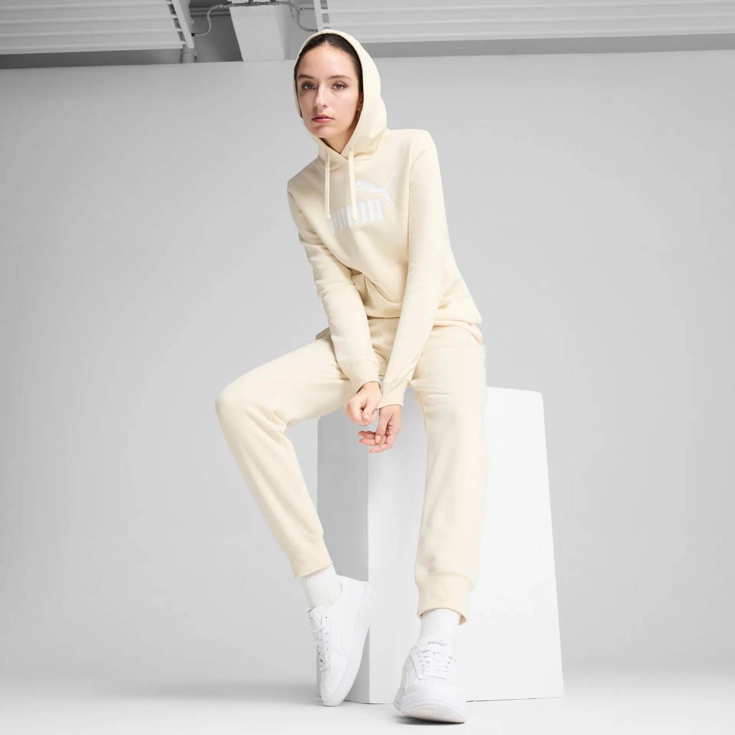 PUMA Essentials Logo Hoodie Dames