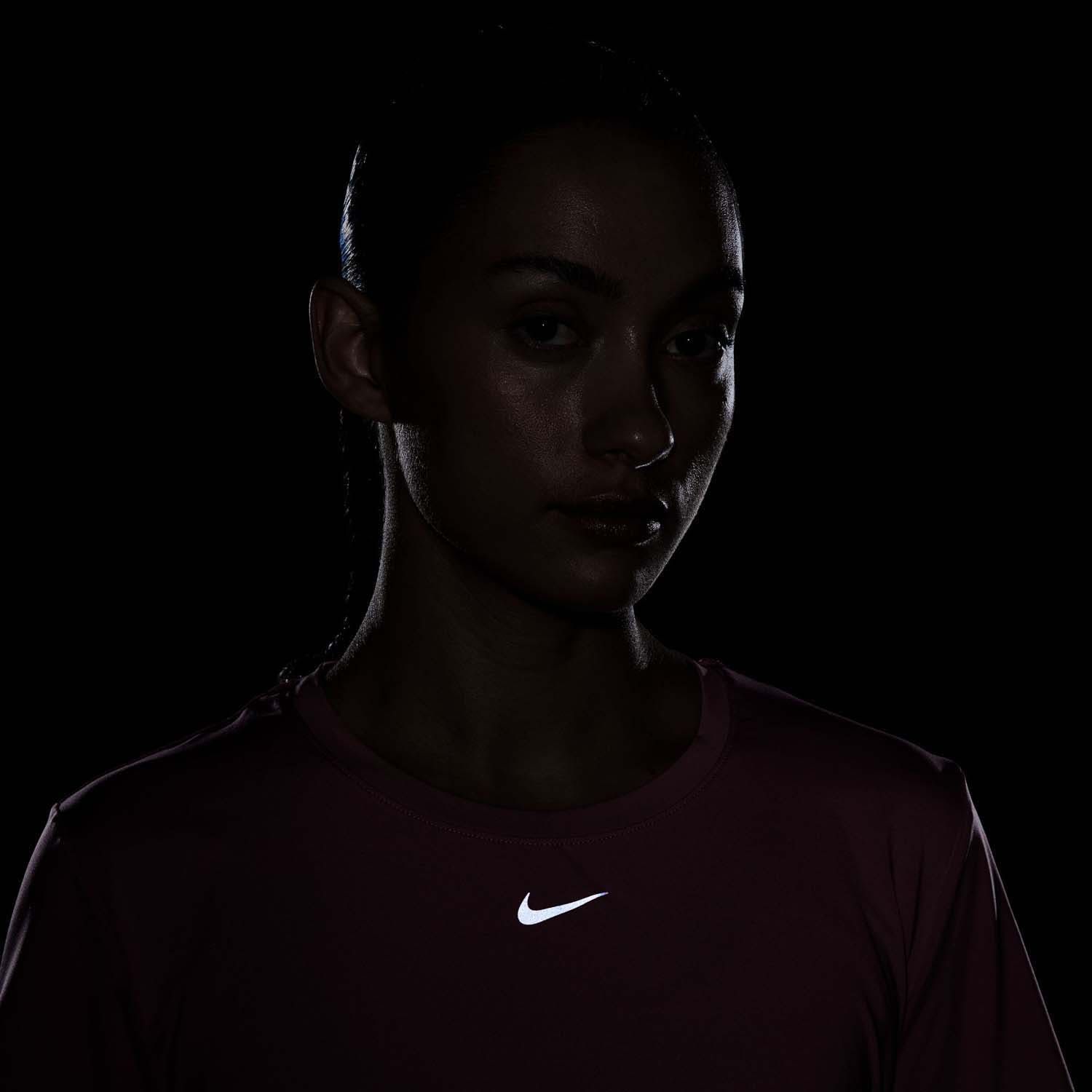 Nike One Classic Tee Dames