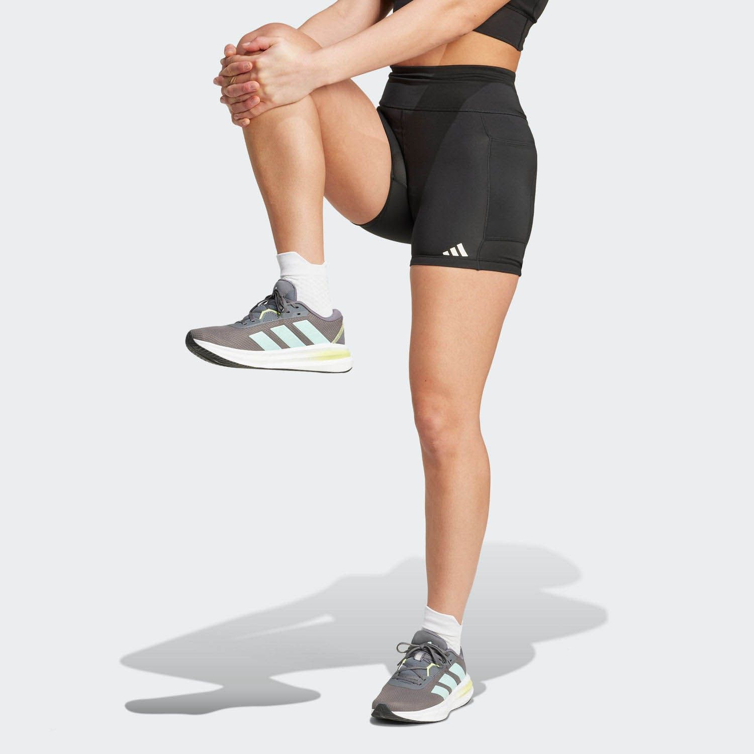 adidas Own the Run Short Legging