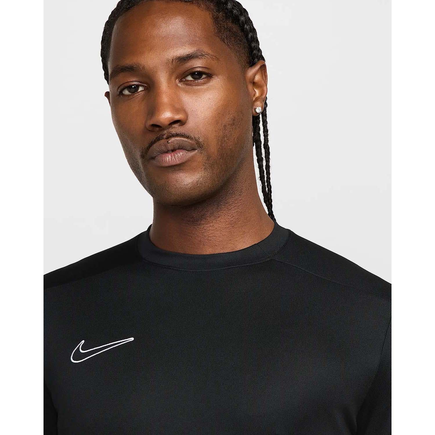 Nike Academy Dri-Fit Short Sleeve T-Shirt