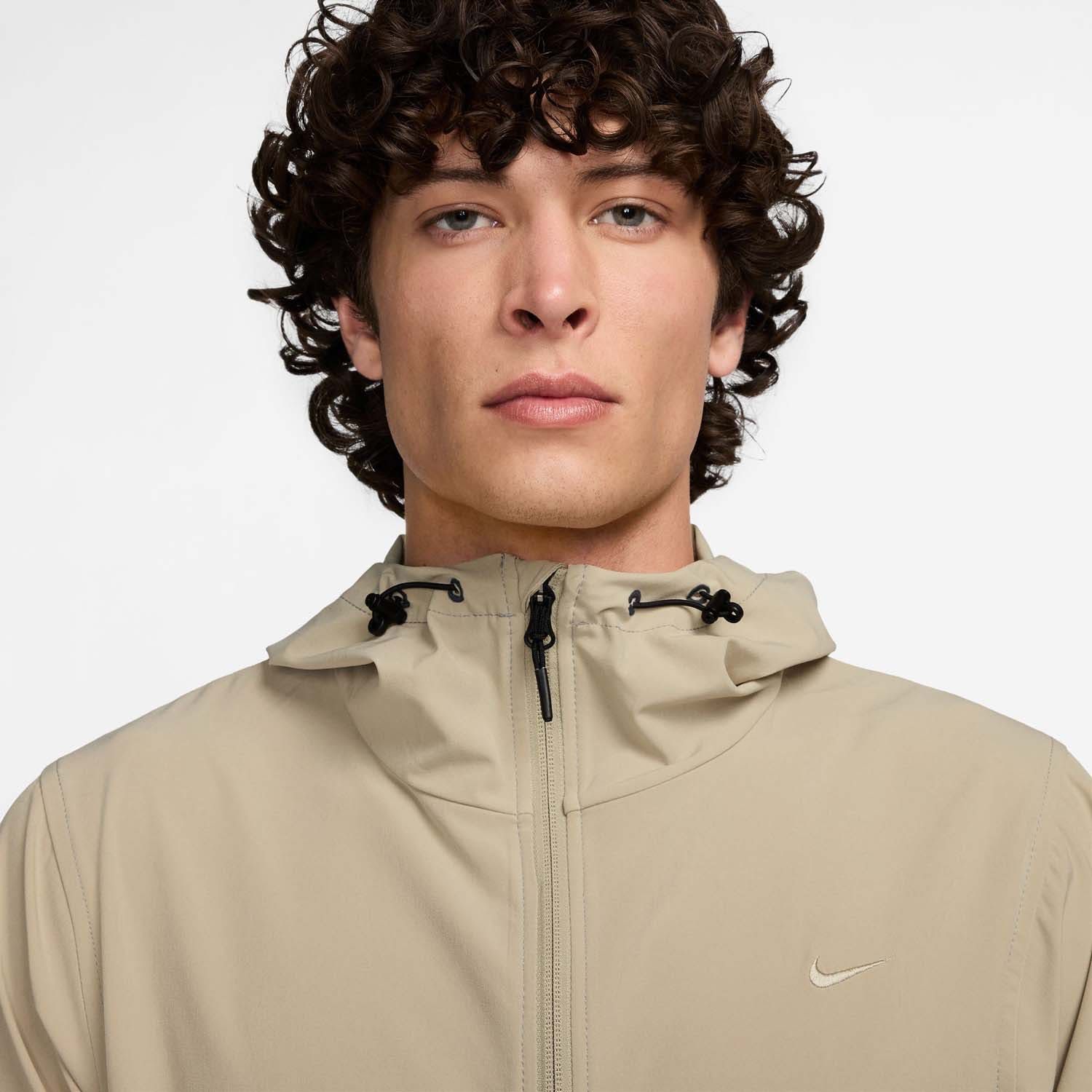 Nike  Repel Unlimited