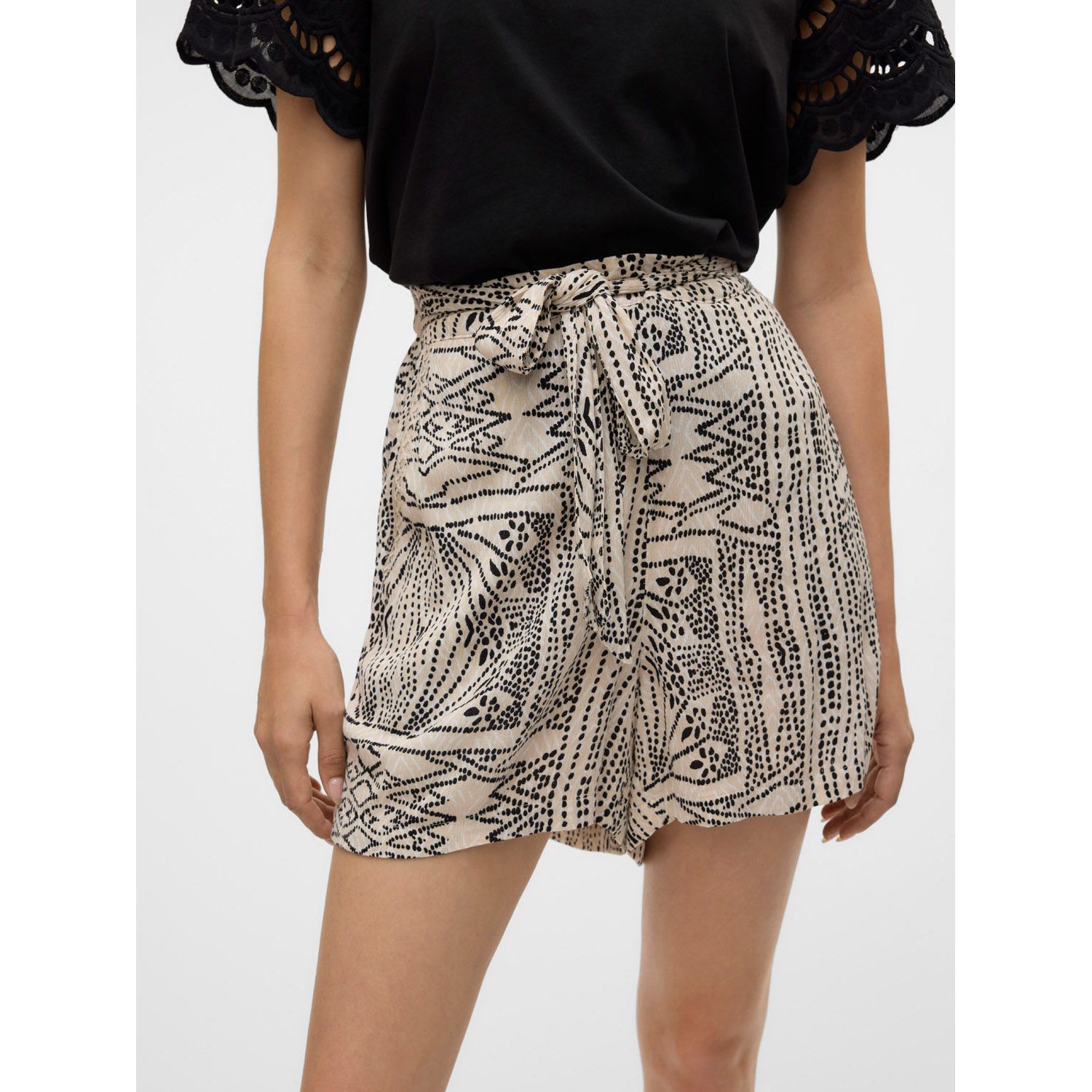 Vero Moda Emmy Shorts 