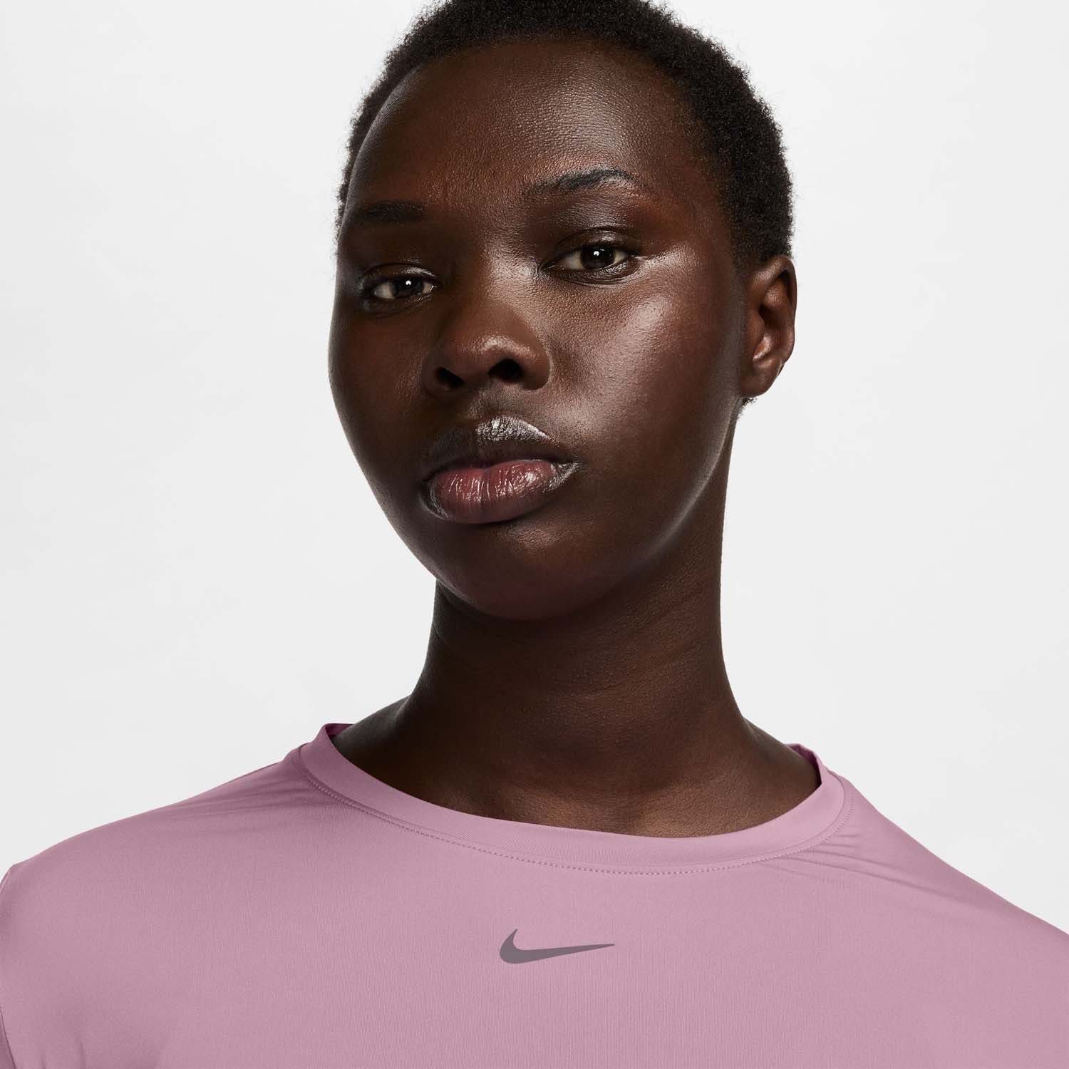 Nike One Classic Top Dames