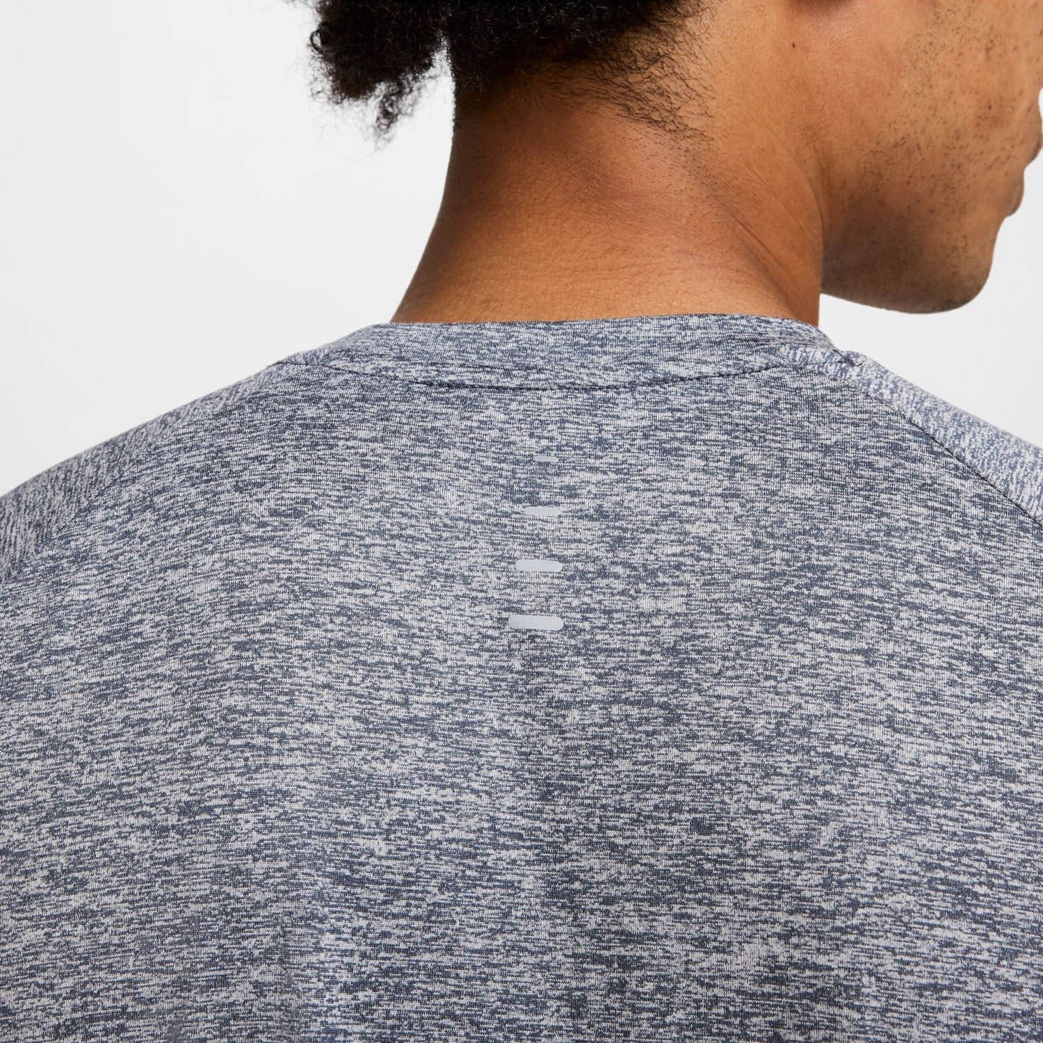 Nike Stride Dri-Fit Running Top