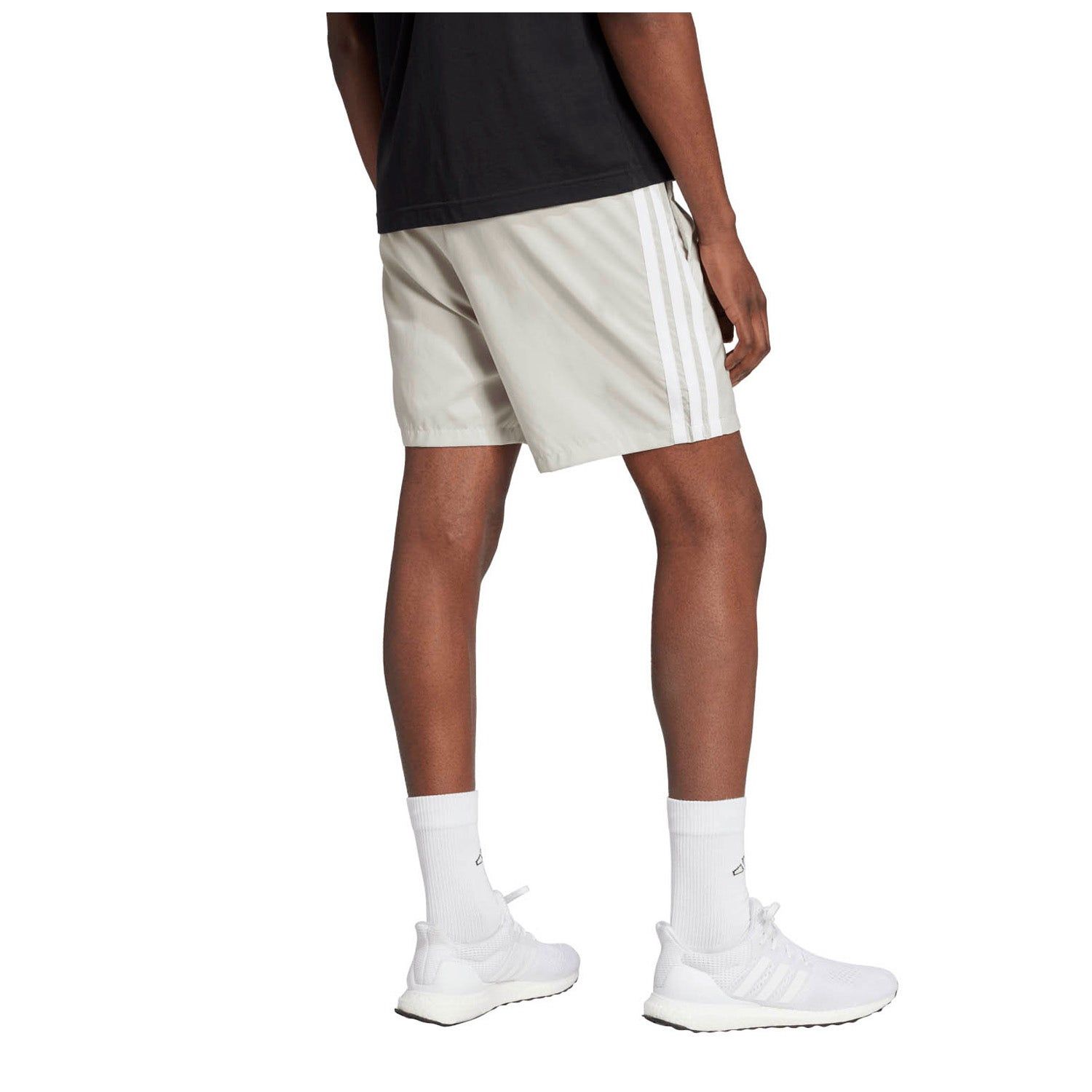 adidas Essentials 3-Stripes Chelsea Short	