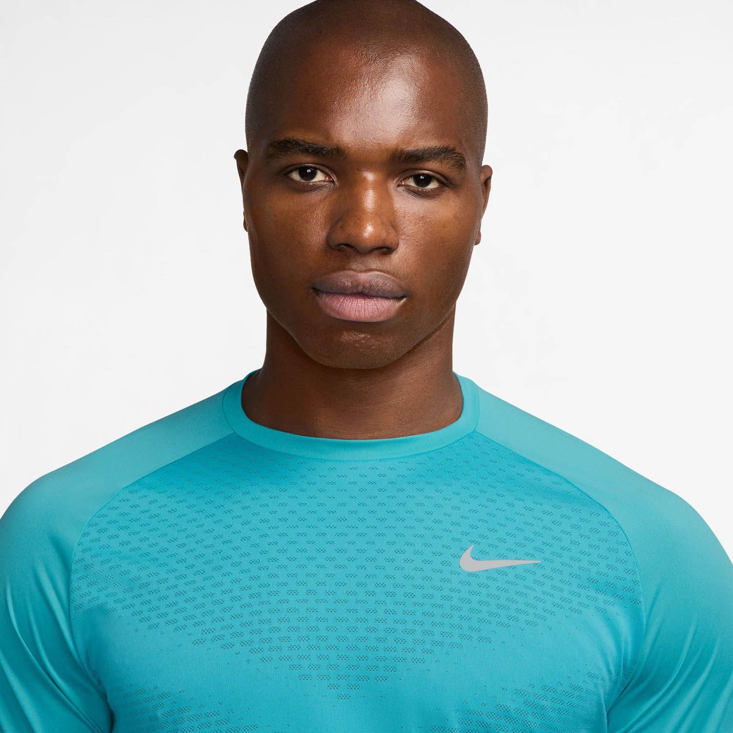 Nike Stride Dri-Fit Running Top
