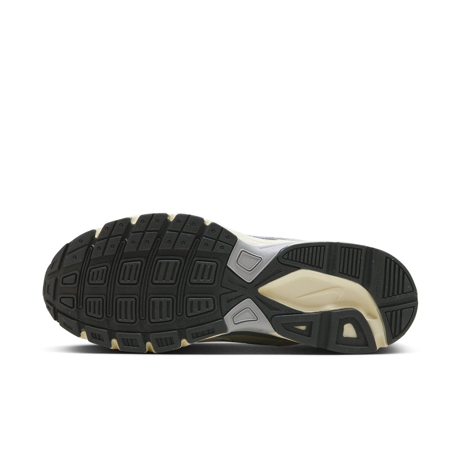 Nike Initiator