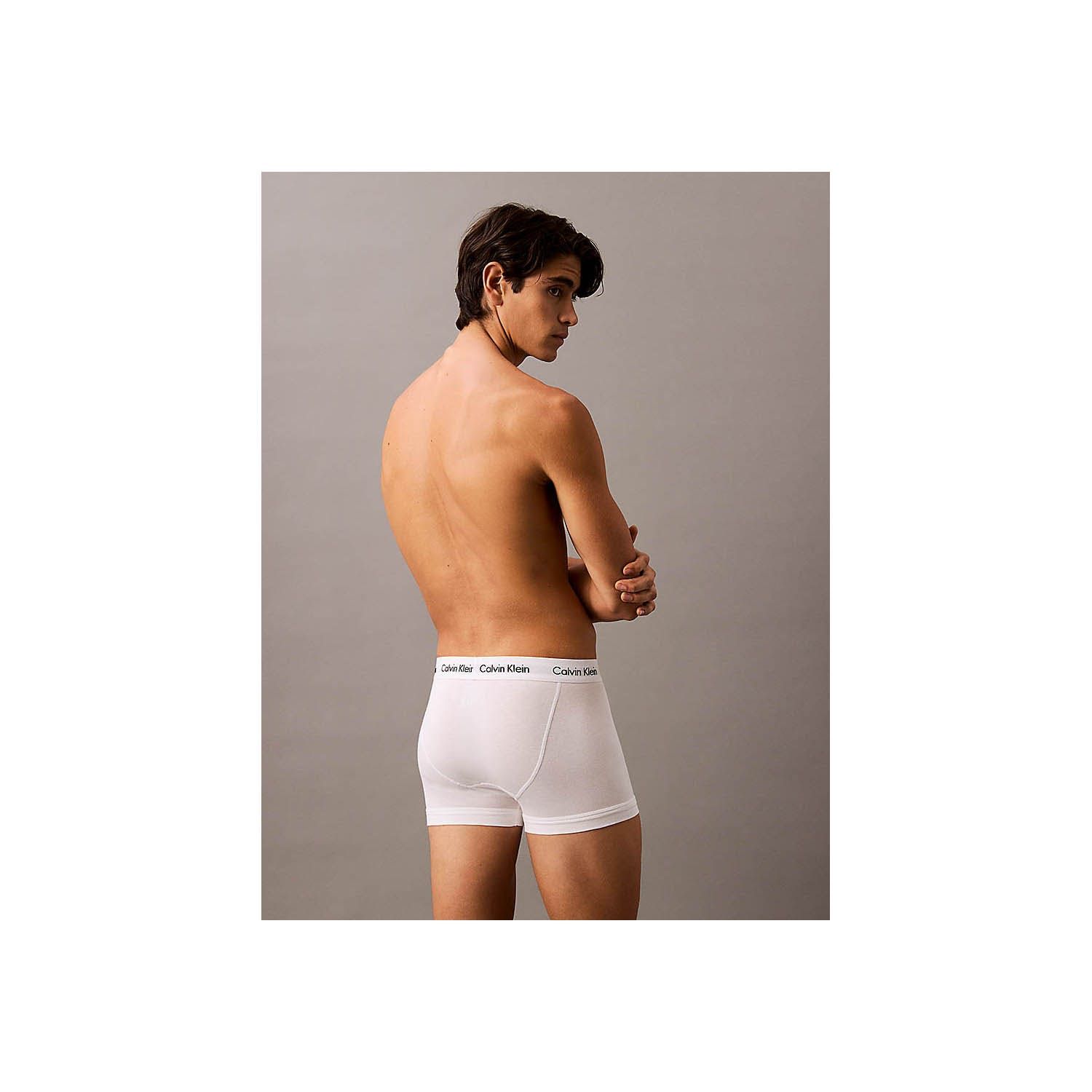 Calvin Klein 3-Pack Relaxed Boxers