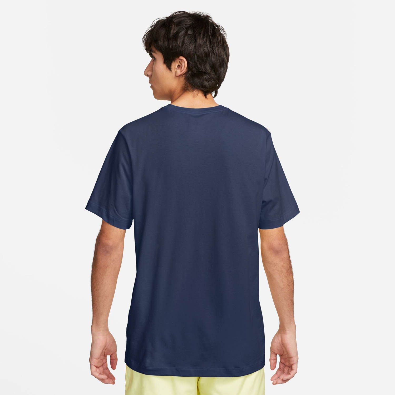 Nike Sportswear Club T-Shirt
