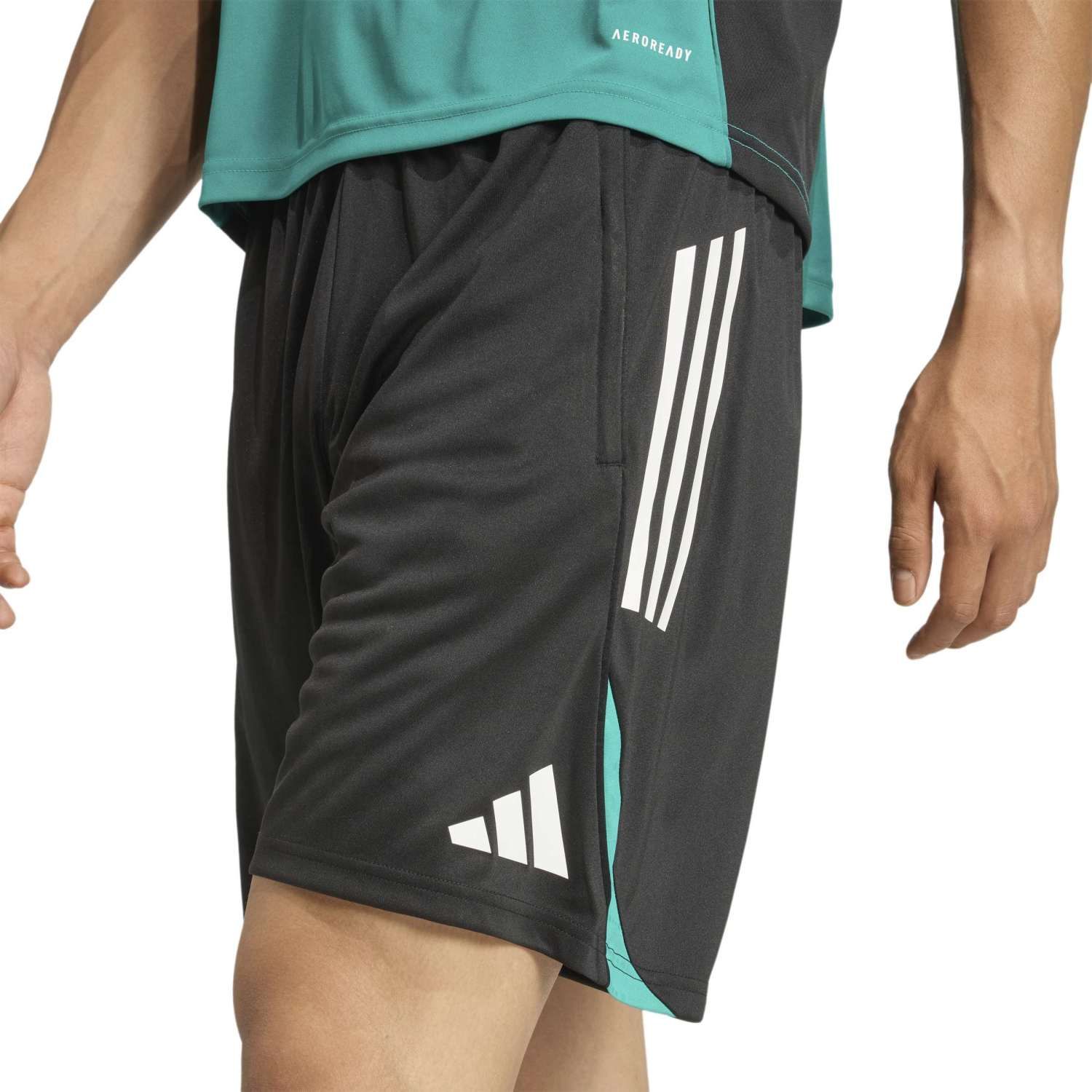 adidas Liverpool FC Tiro 25 Competition Training Shorts