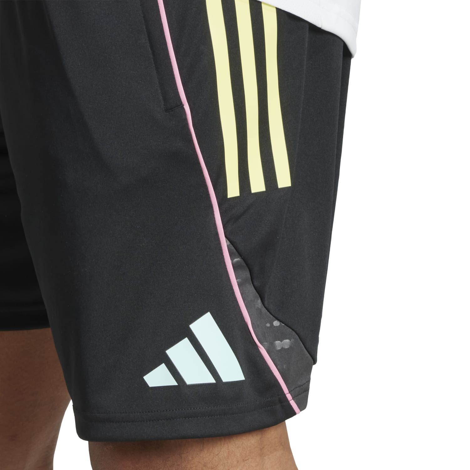 adidas Juventus Tiro Training Shorts