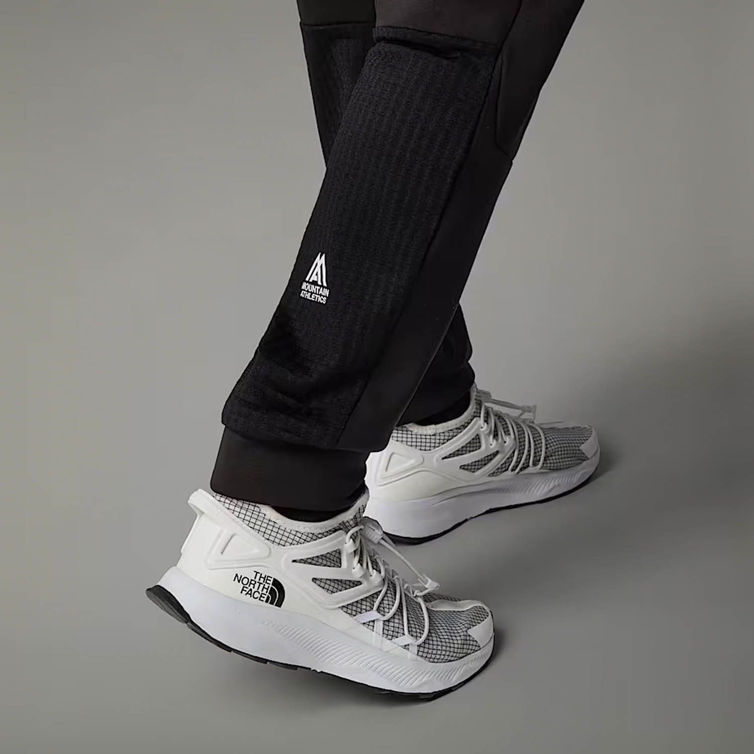 The North Face Mountain Athletics Fleece Joggers