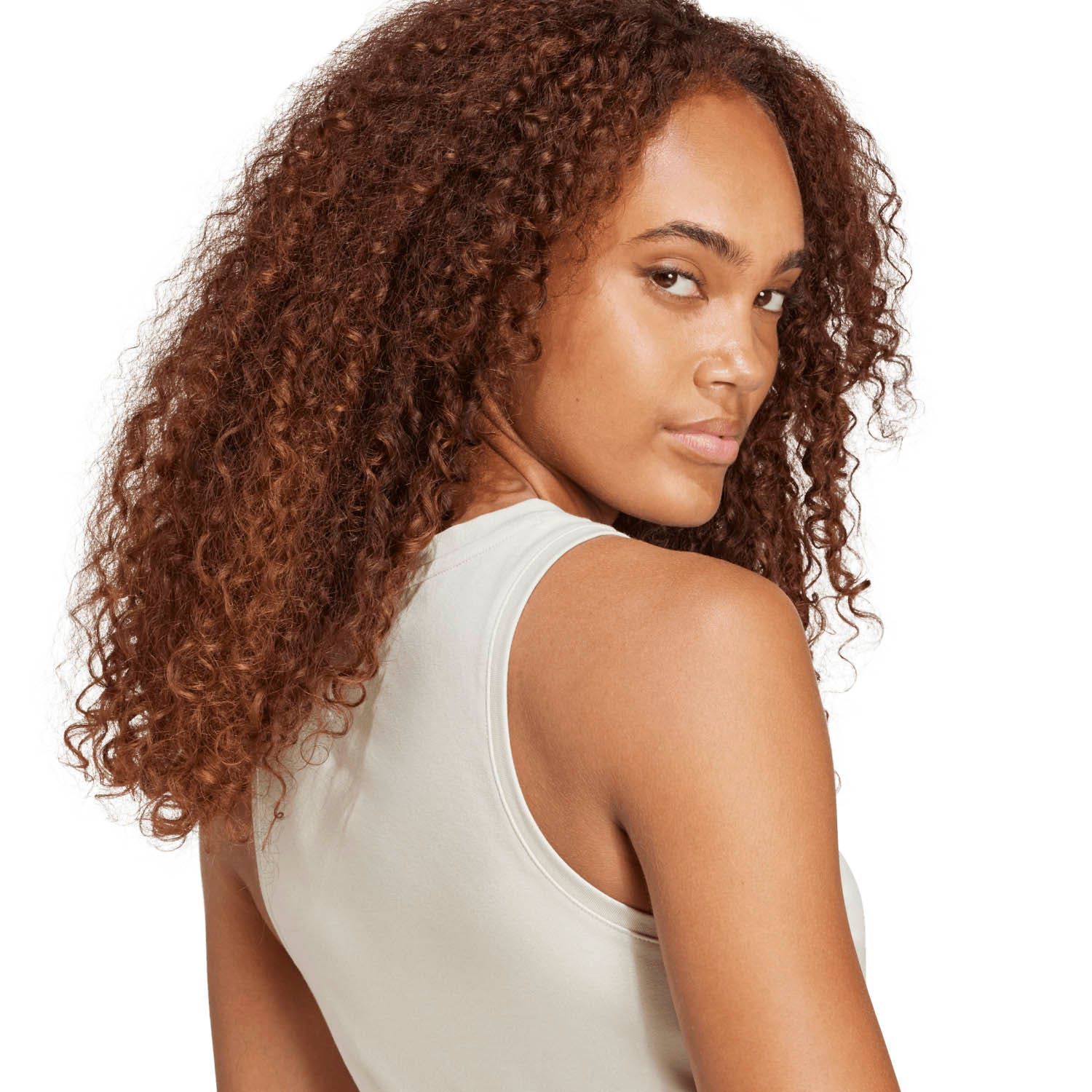 adidas Essentials Linear Slim-Fit Tanktop