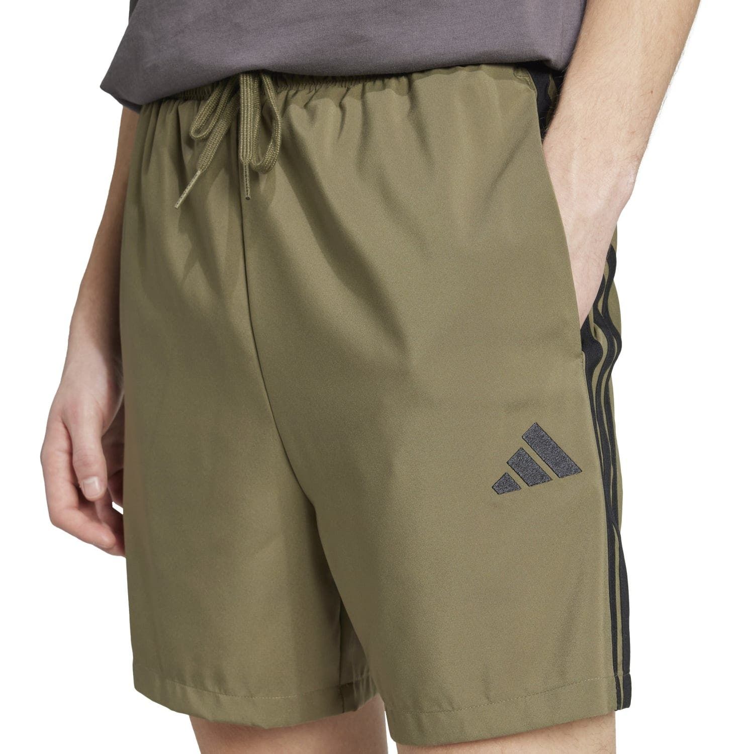 adidas Essentials 3-Stripes Chelsea Short	