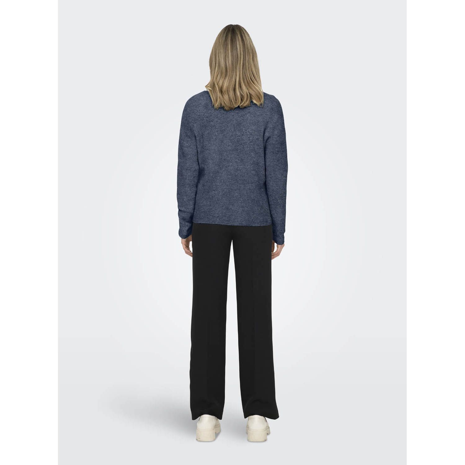 ONLY Camilla V-Neck Pullover Knit